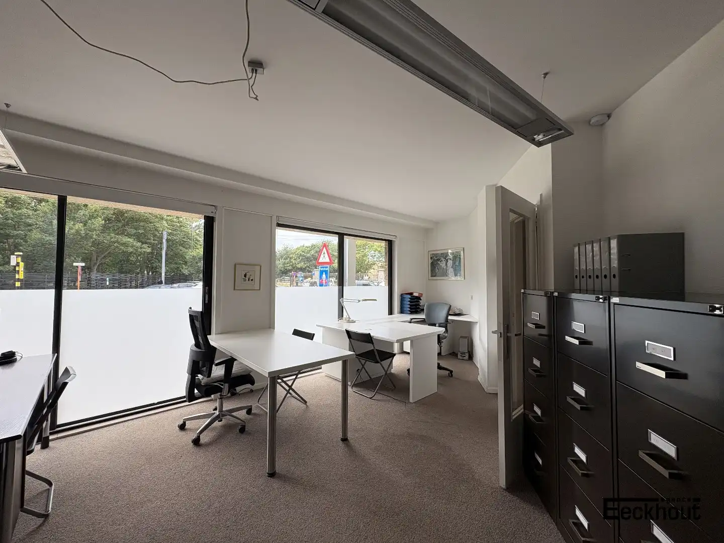 Verzorgde kantoorruimte/studio in centrum Oostende, om de hoek van zeedijk en strand! foto 4