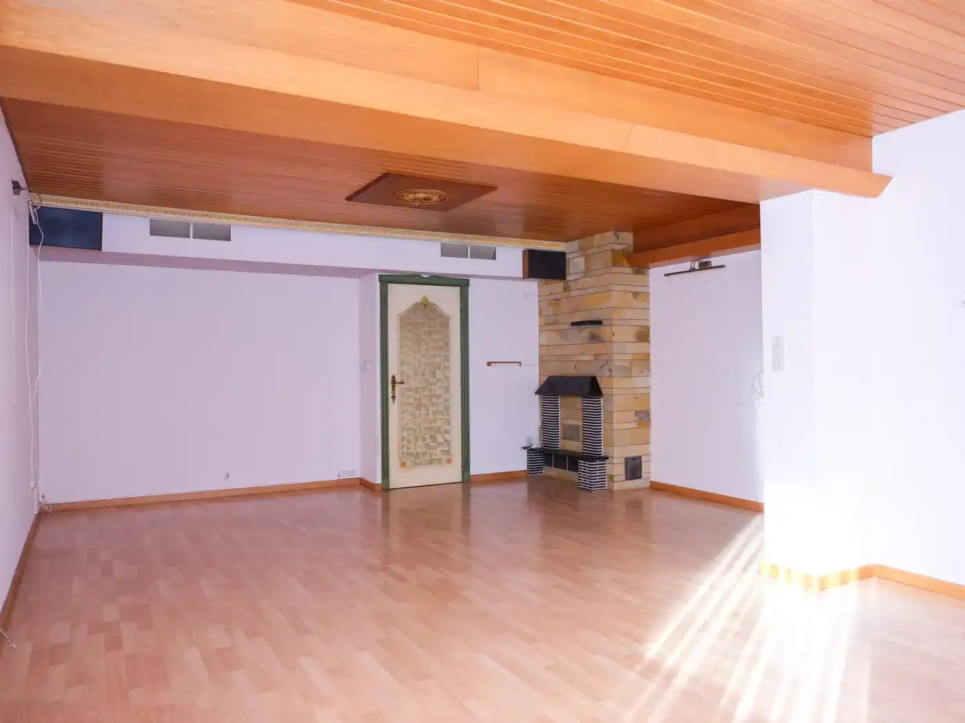 Ruim wonen in een rustige wijk in Deerlijk foto 4