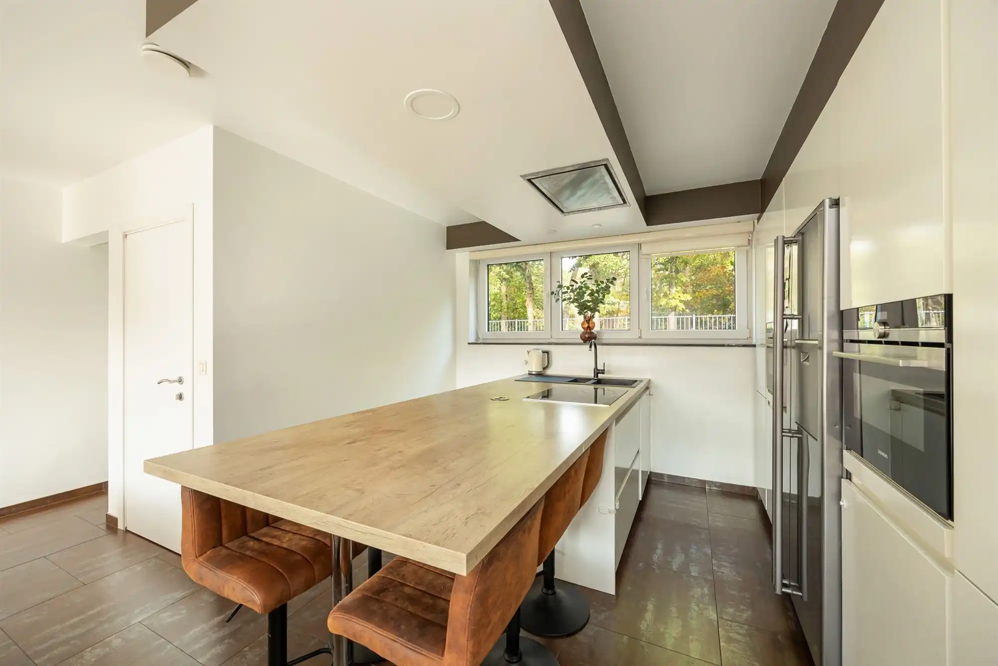 Moderne duplex met twee slaapkamers en parking foto 6