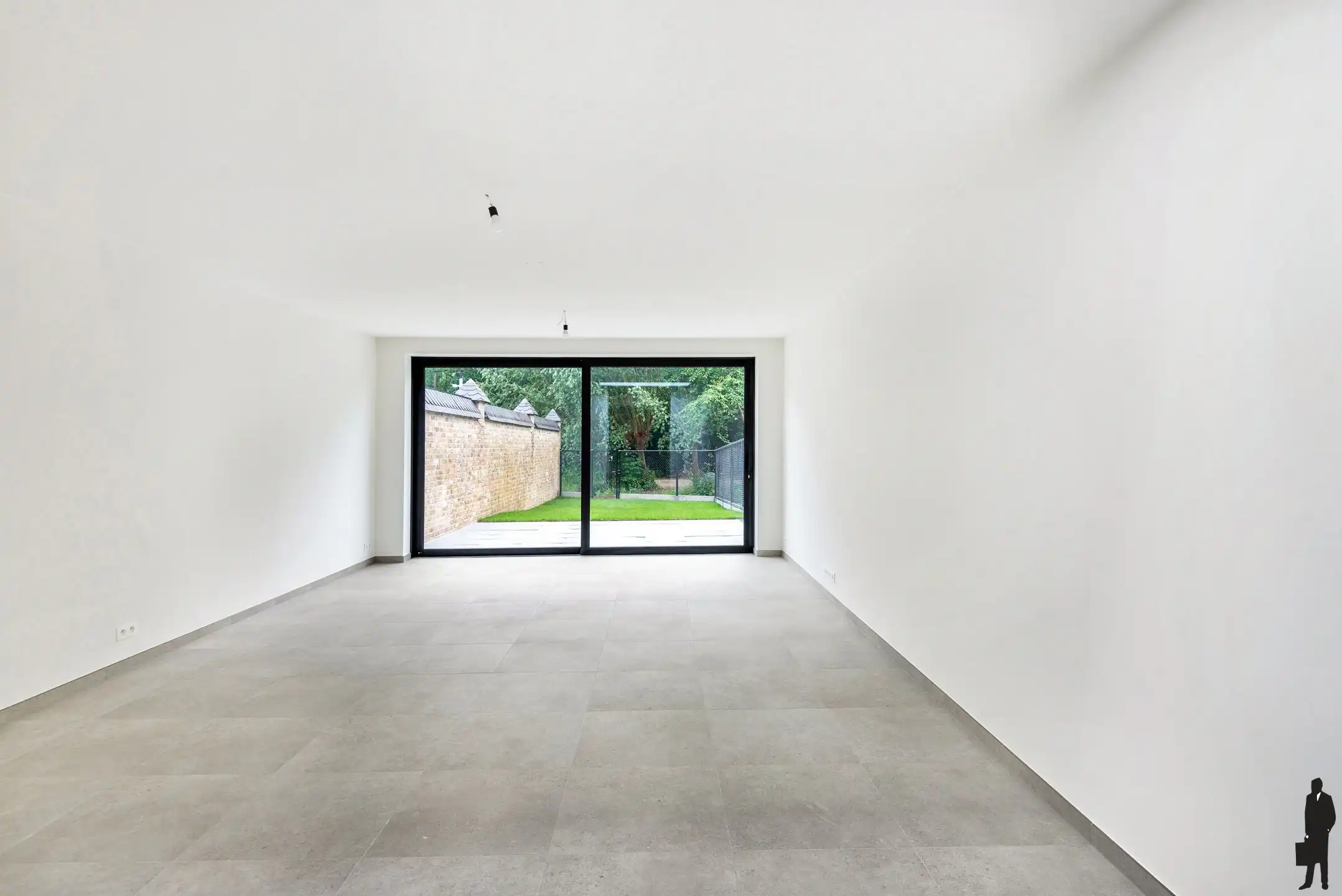 Instapklare woning met 4 slpk en tuin in centrum Rumst  foto 3