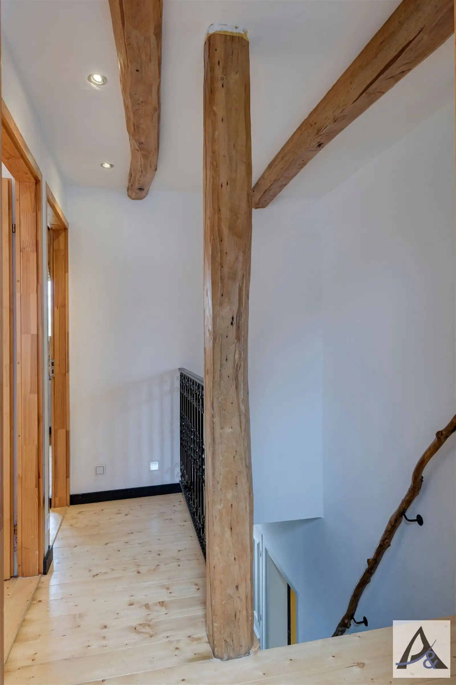 Bijzondere eigendom met woon- en werkmogelijkheden in het pittoreske Kessenich foto 35