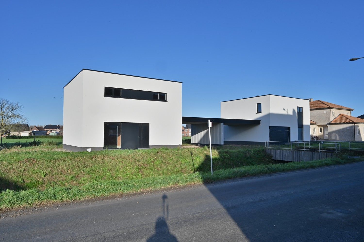 4 Moderne, energiezuinige nieuwbouwwoningen met warmtepomp, zonnepanelen en een dubbele carport, residentieel en landelijk gelegen te Maasmechelen-Boorsem foto 3