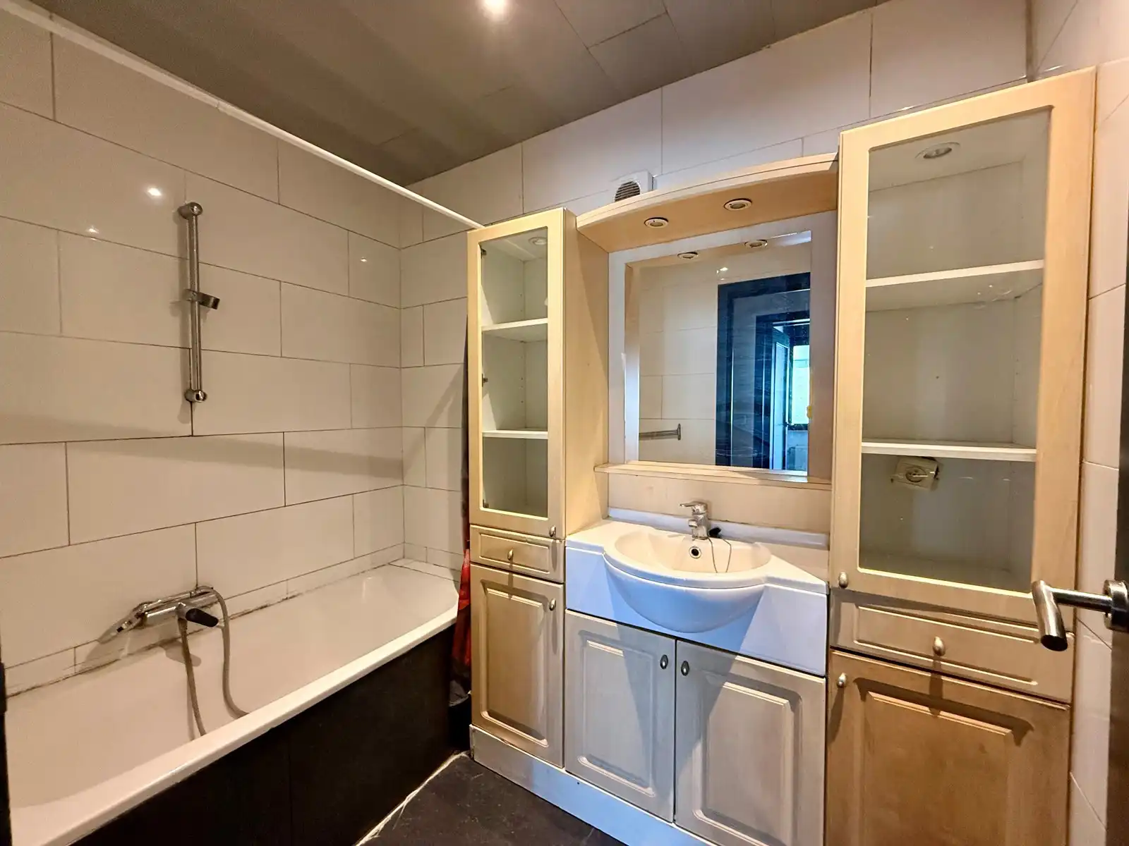 Te renoveren studio met ruime zuidwesttuin foto 10