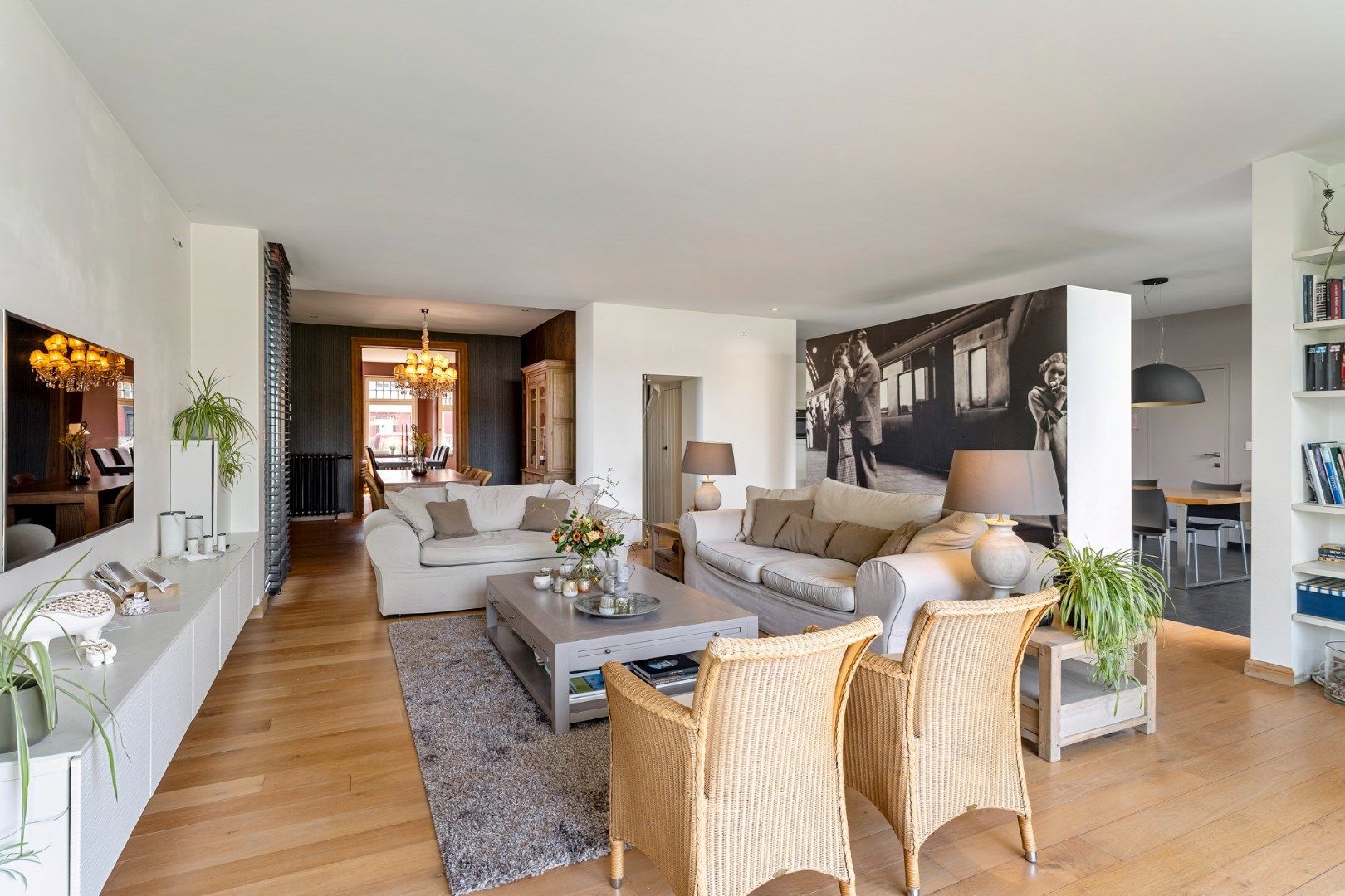Statige vrijstaande herenwoning vlakbij Genk-centrum - EPC A-Label foto 17