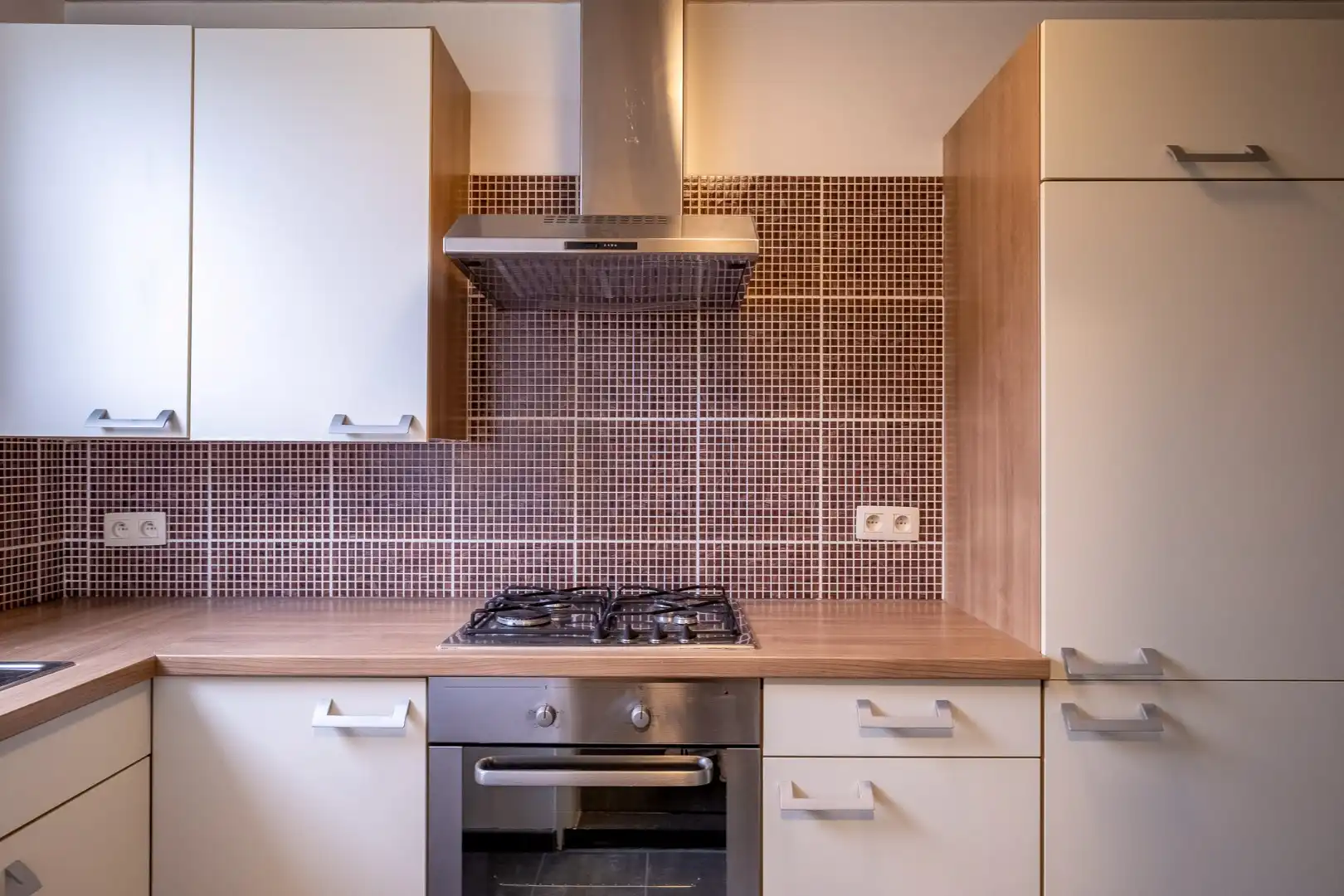 Centraal gelegen, instapklaar appartement met 1 slaapkamer foto 11