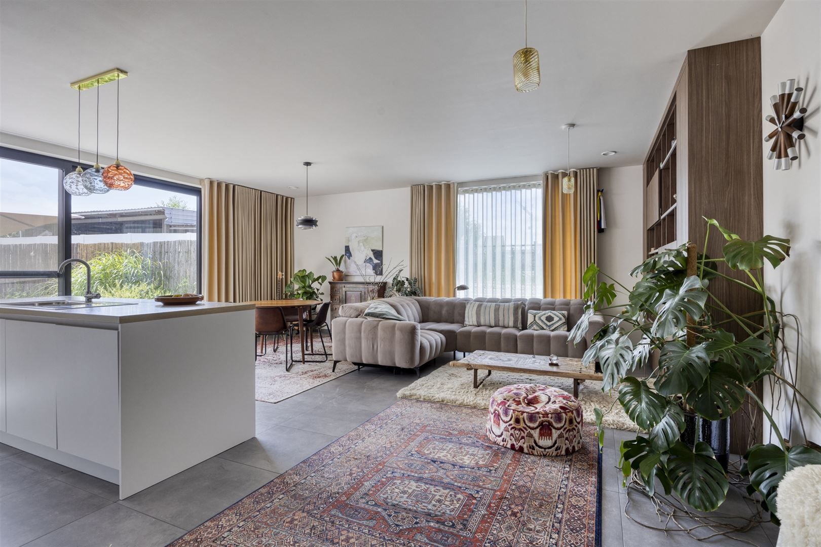 TE KOOP: Recente halfopen woning met tuin in Hoepertingen! foto 4