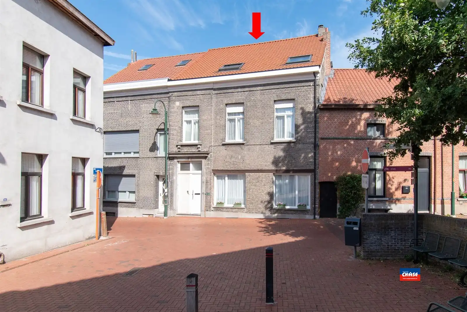 Authentieke woning met zes slaapkamers en tuin met toegang naar de steenbakkerij foto 38