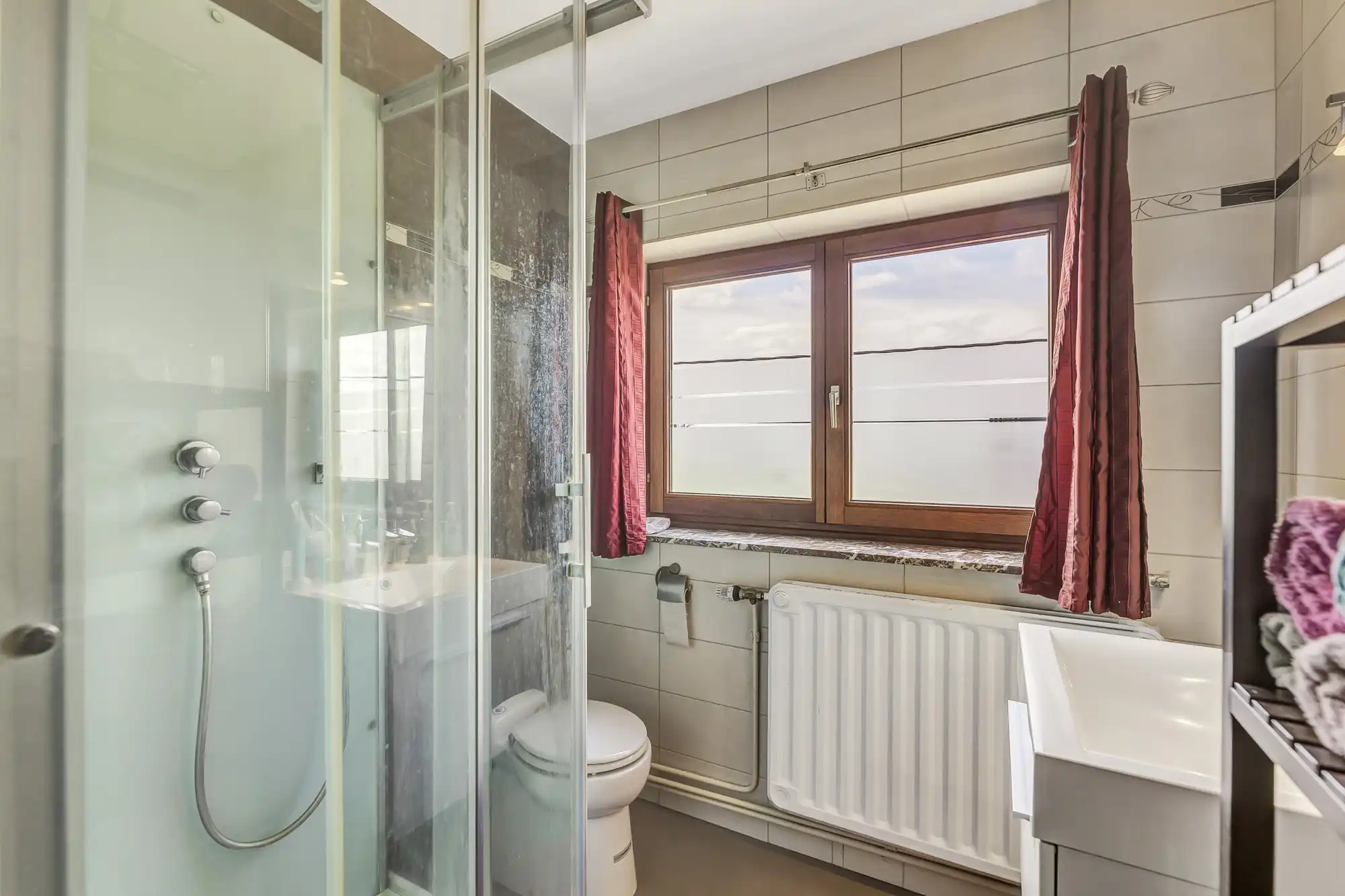 Karaktervolle hlafopen bebouwing met 3 slaapkamers in Ternat foto 18