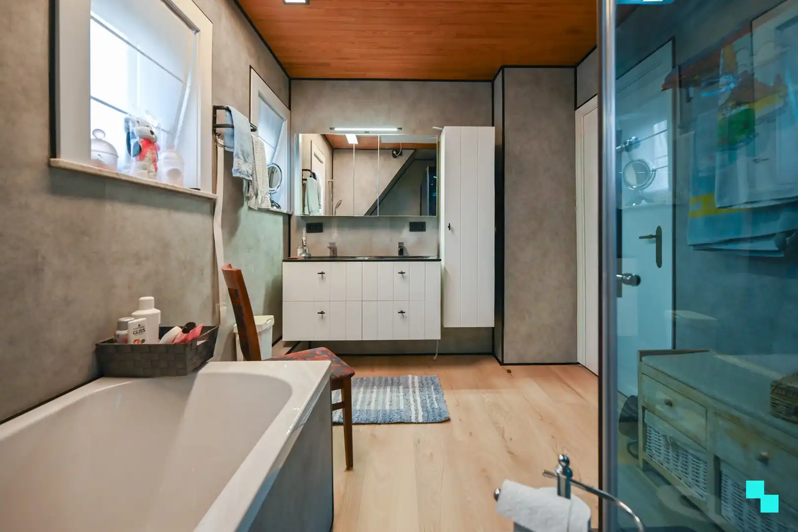 Ruime woning met loods gelegen nabij het centrum van Izegem foto 22