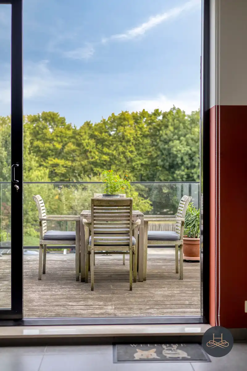 Lichtrijk duplex-appartement met prachtig terras foto 4