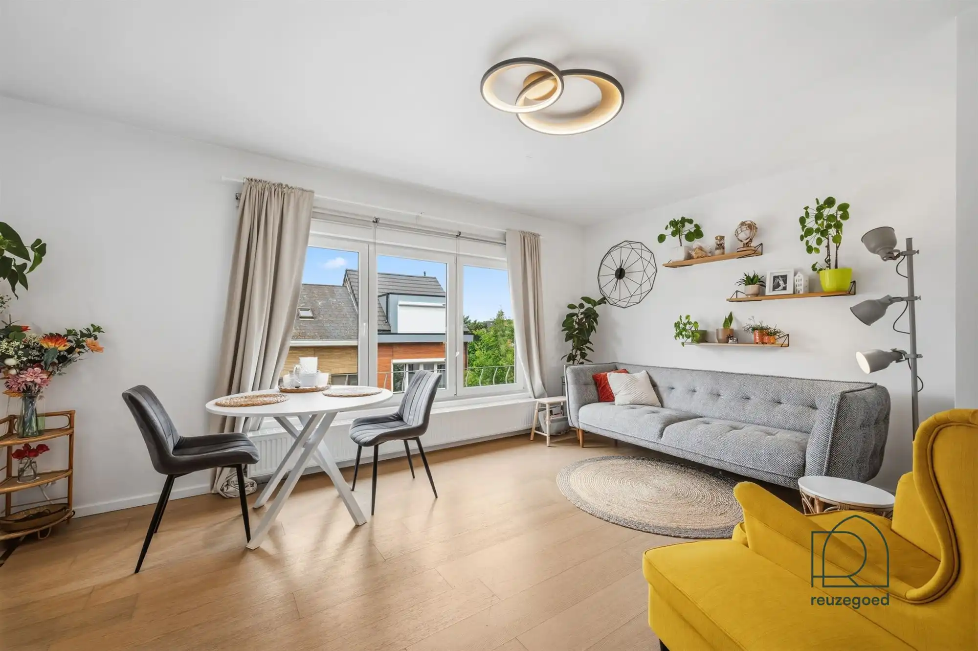 Leuk modern appartement met twee slaapkamers dichtbij centrum Mechelen foto 4
