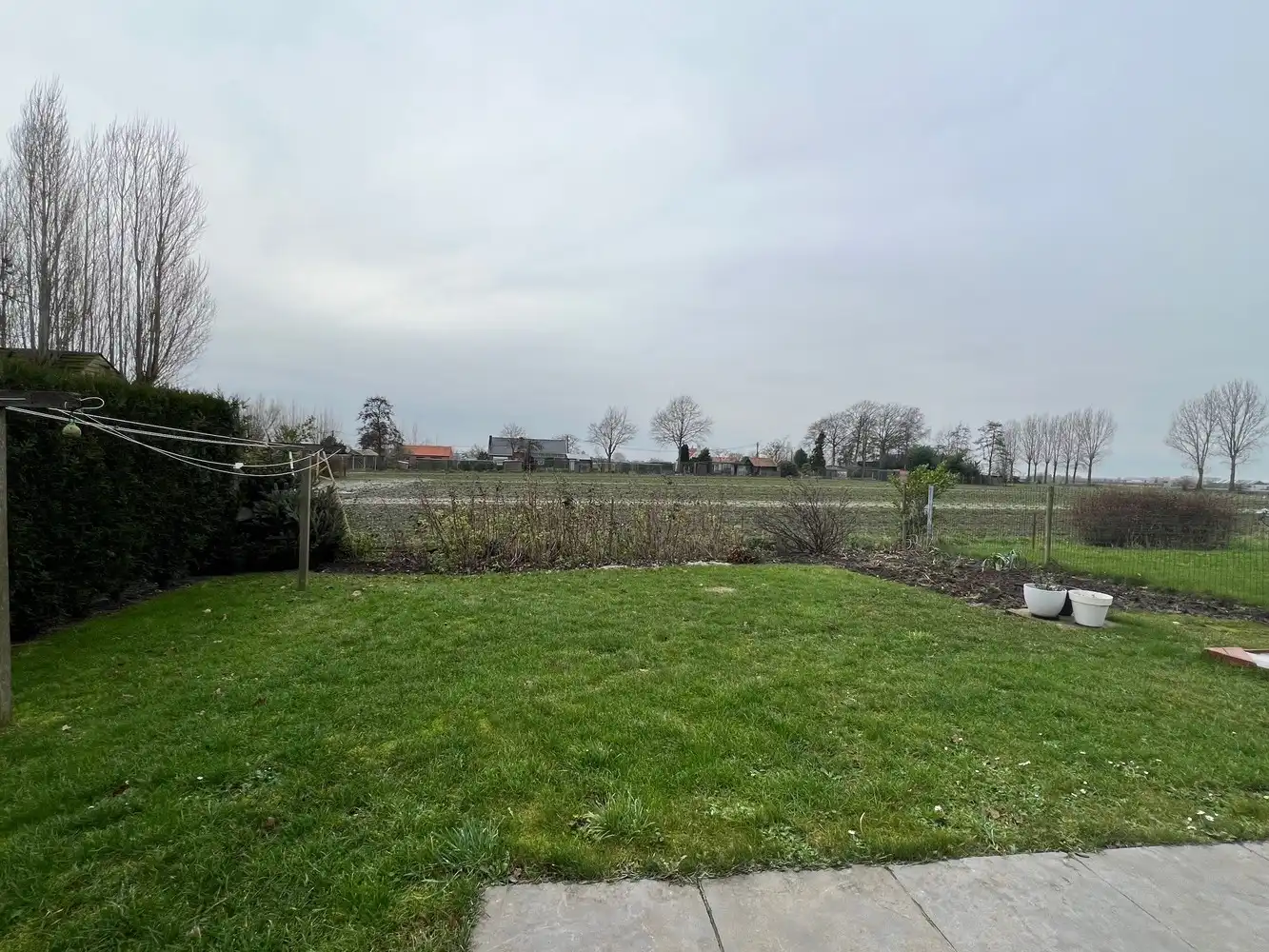 Rustig gelegen woning met 3 slaapkamers en garage foto 7