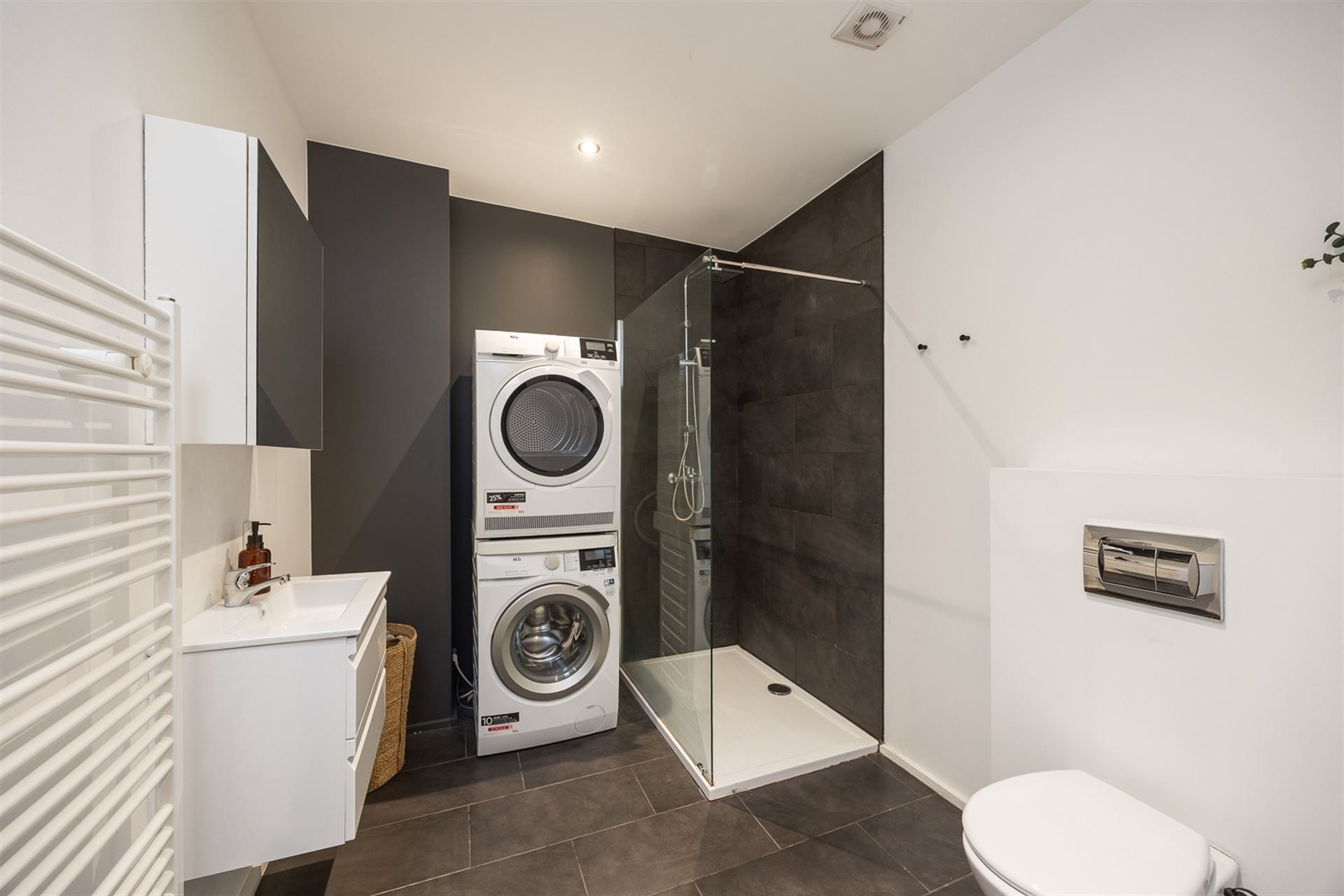 1-slaapkamer appartement op toplocatie foto 11