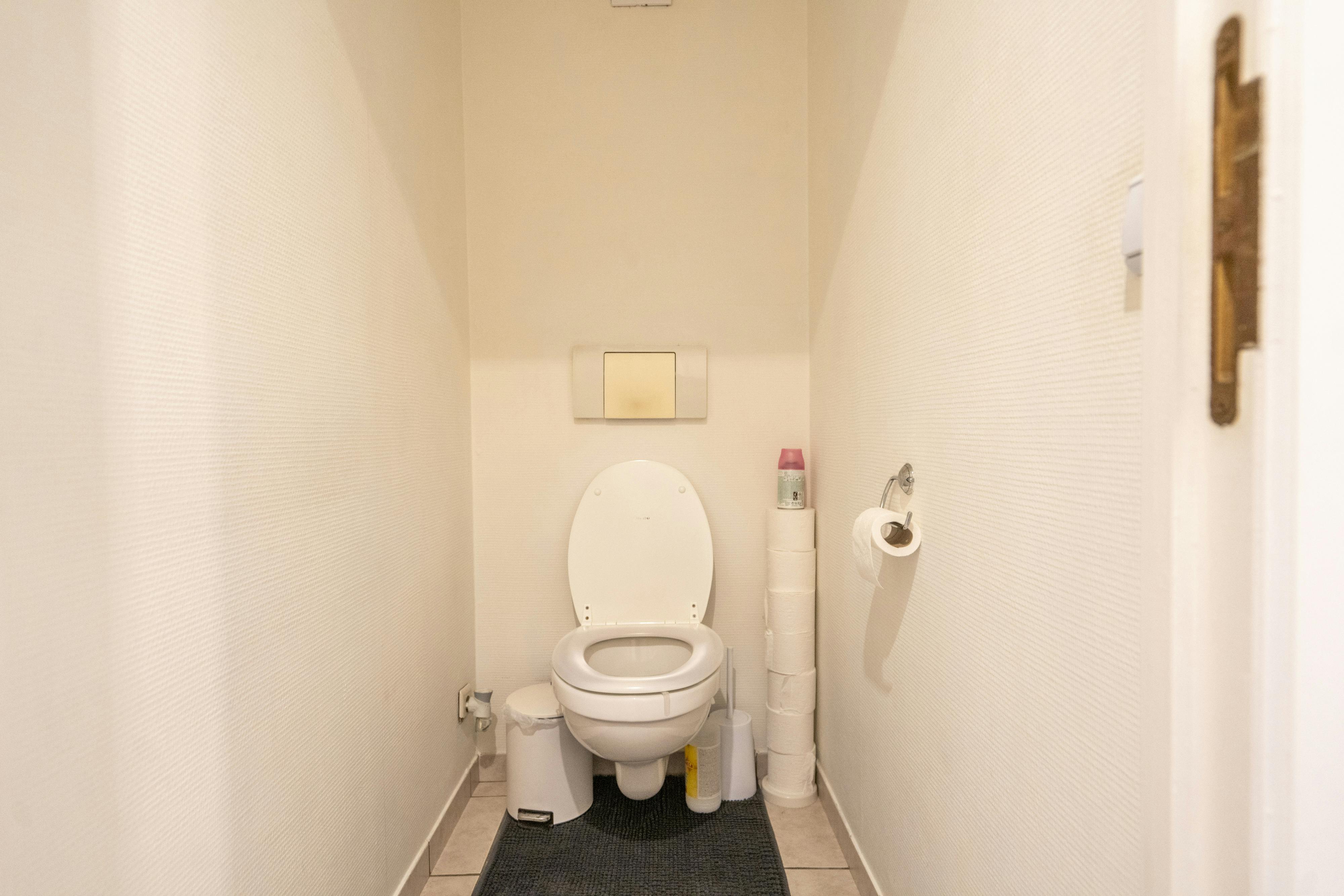 Opbrengsteigendom met twee appartementen te koop in Kortrijk foto 6