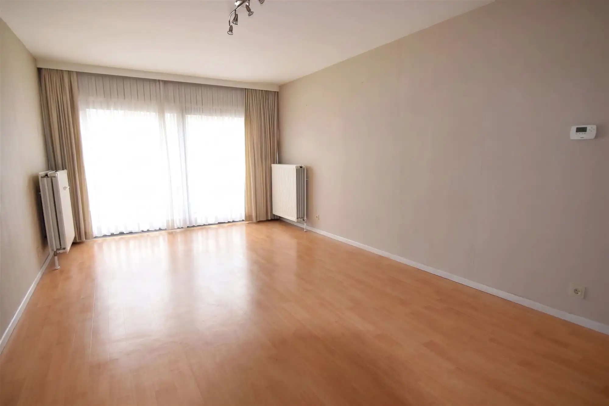 Centraal gelegen appartement met terras foto 4