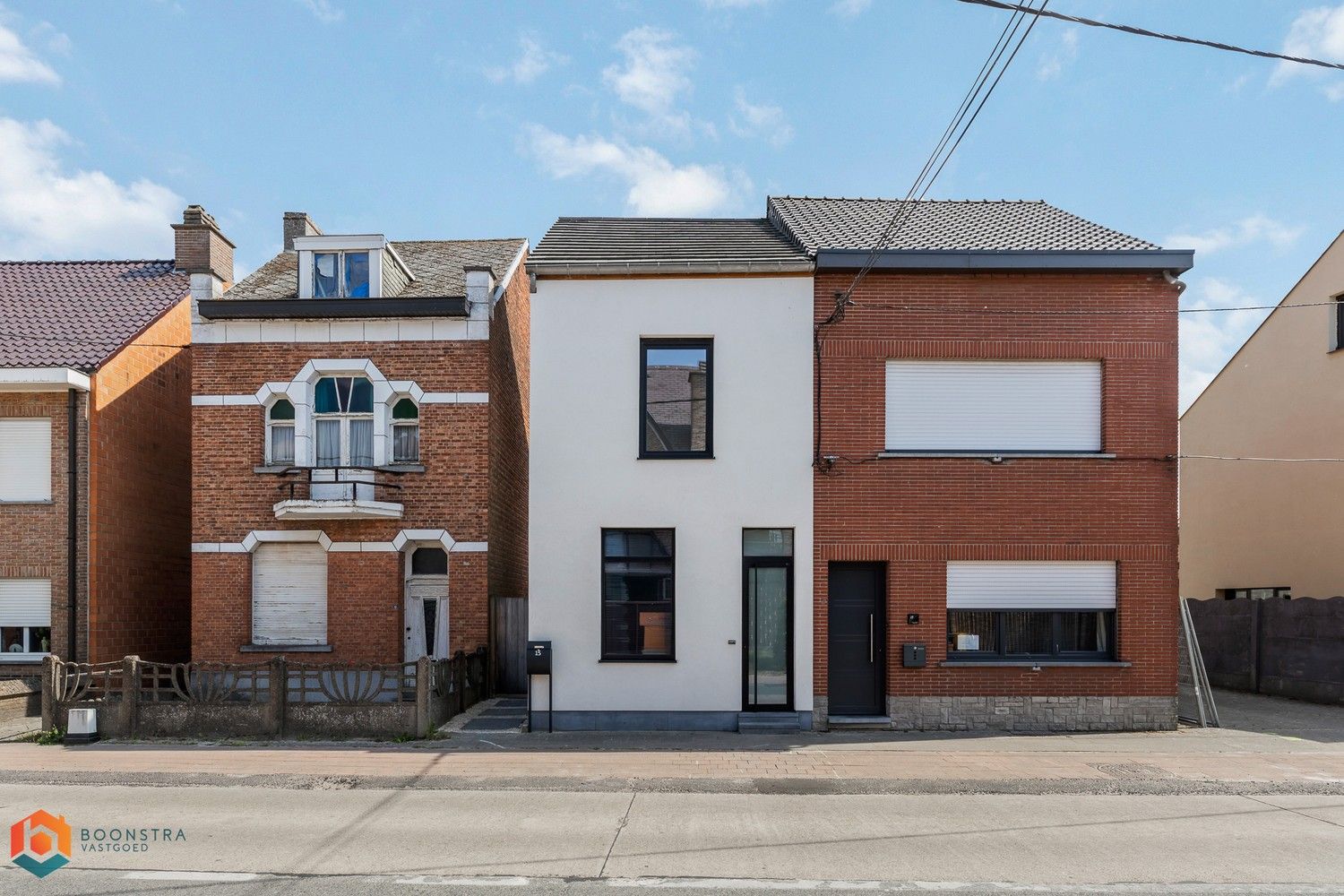 Gerenoveerde woning met 2 slpkrs en tuin te Bonheiden foto {{pictureIndex}}