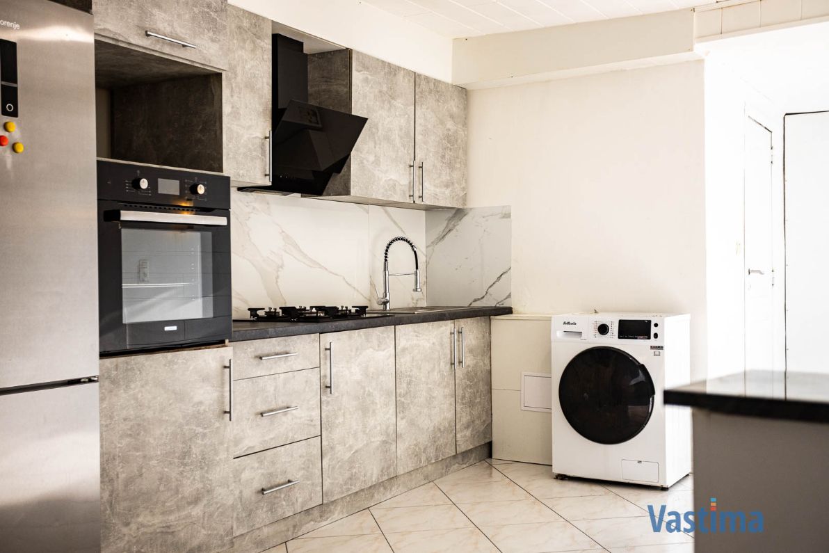 Lichtvolle starterswoning met zuid gerichte tuin foto 6