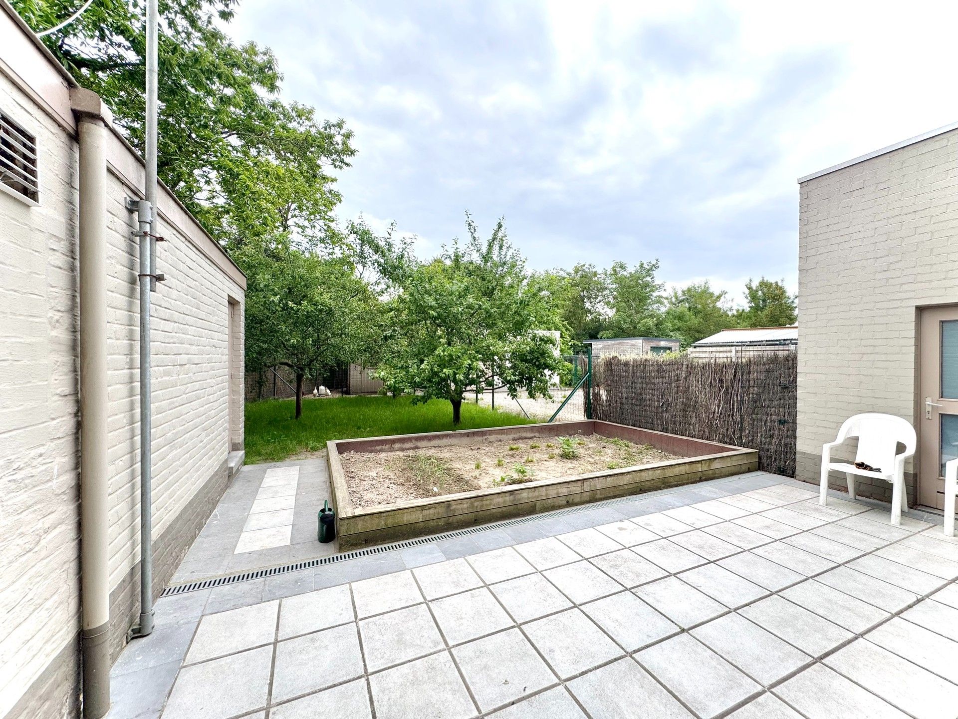 WONING MET MAGAZIJNTJE + DUBBELE GARAGE op 553 M² foto 26