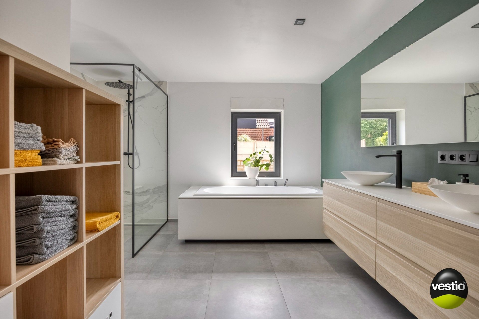 GERENOVEERDE, ENERGIEZUINIGE WONING OP RUSTIGE LOCATIE foto 21