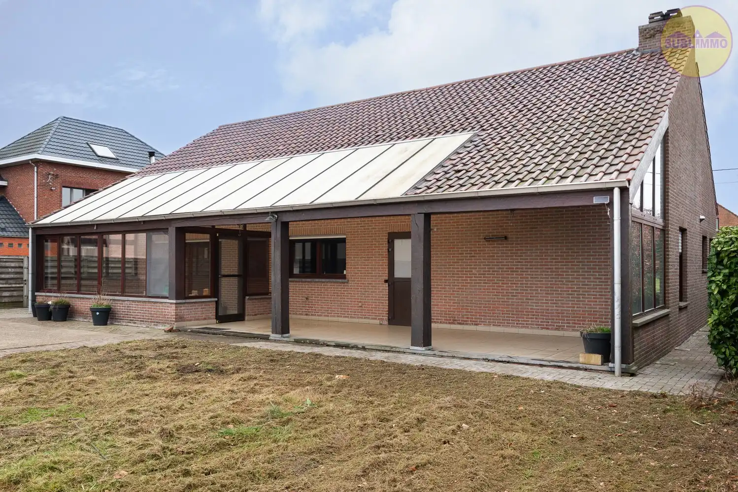 Open bebouwing met ruim bijgebouw op een perceel van 1.100 m² in Geel foto 3