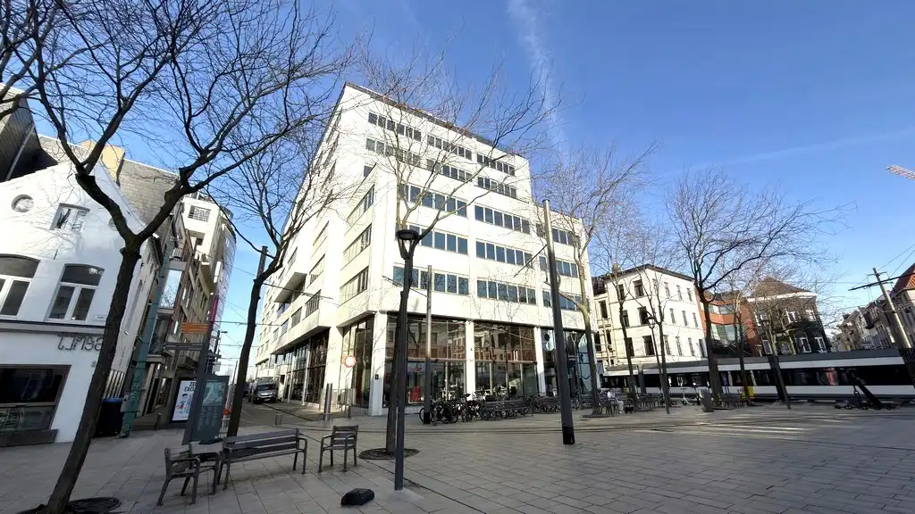 Kantoor te huur Sint-Pietersvliet 7 -/V1a - 2000 Antwerpen