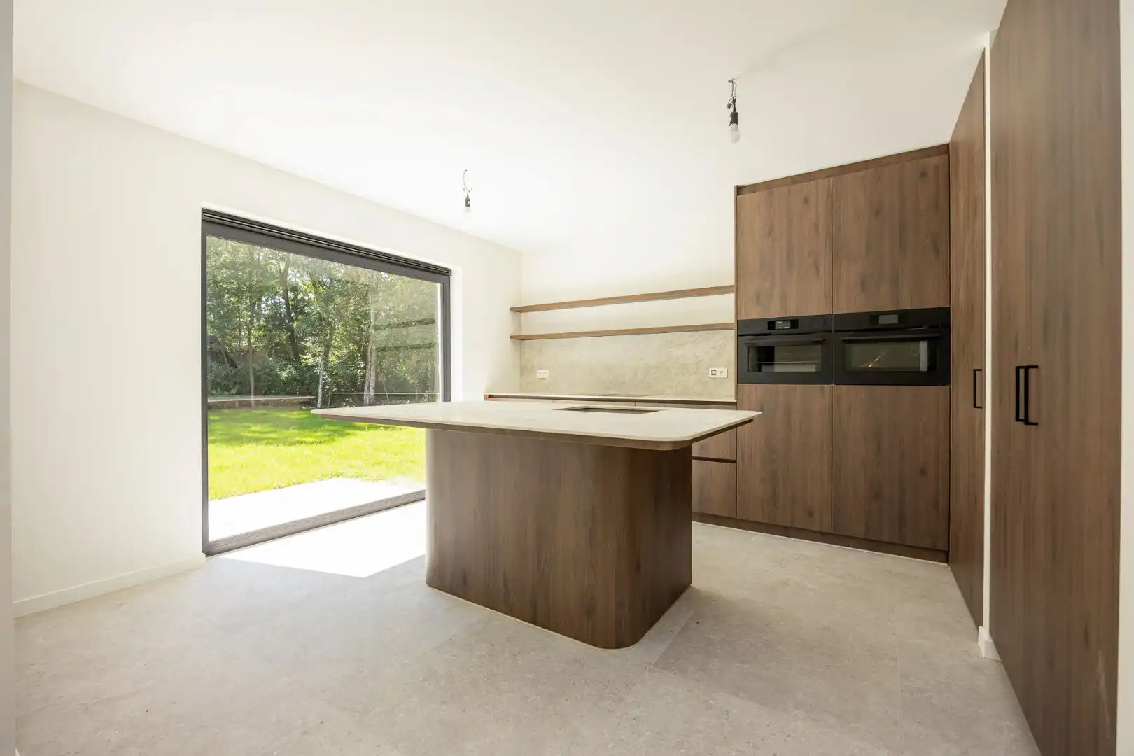 Rustig gelegen eniergiezuinige instapklare luxueuze villa op een West-perceel van 2.198 m² te Zoersel foto 7