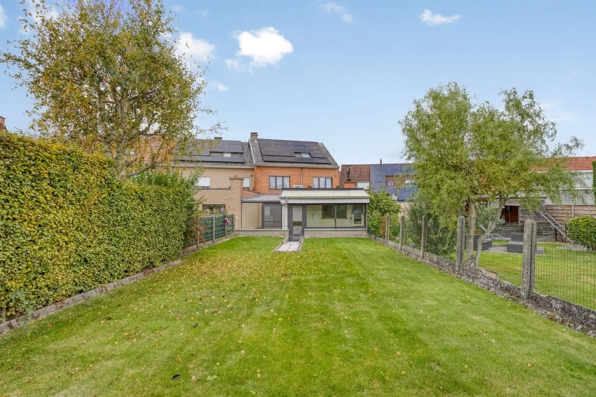 Ruime woning met zuidoostgerichte tuin in Merchtem foto 9