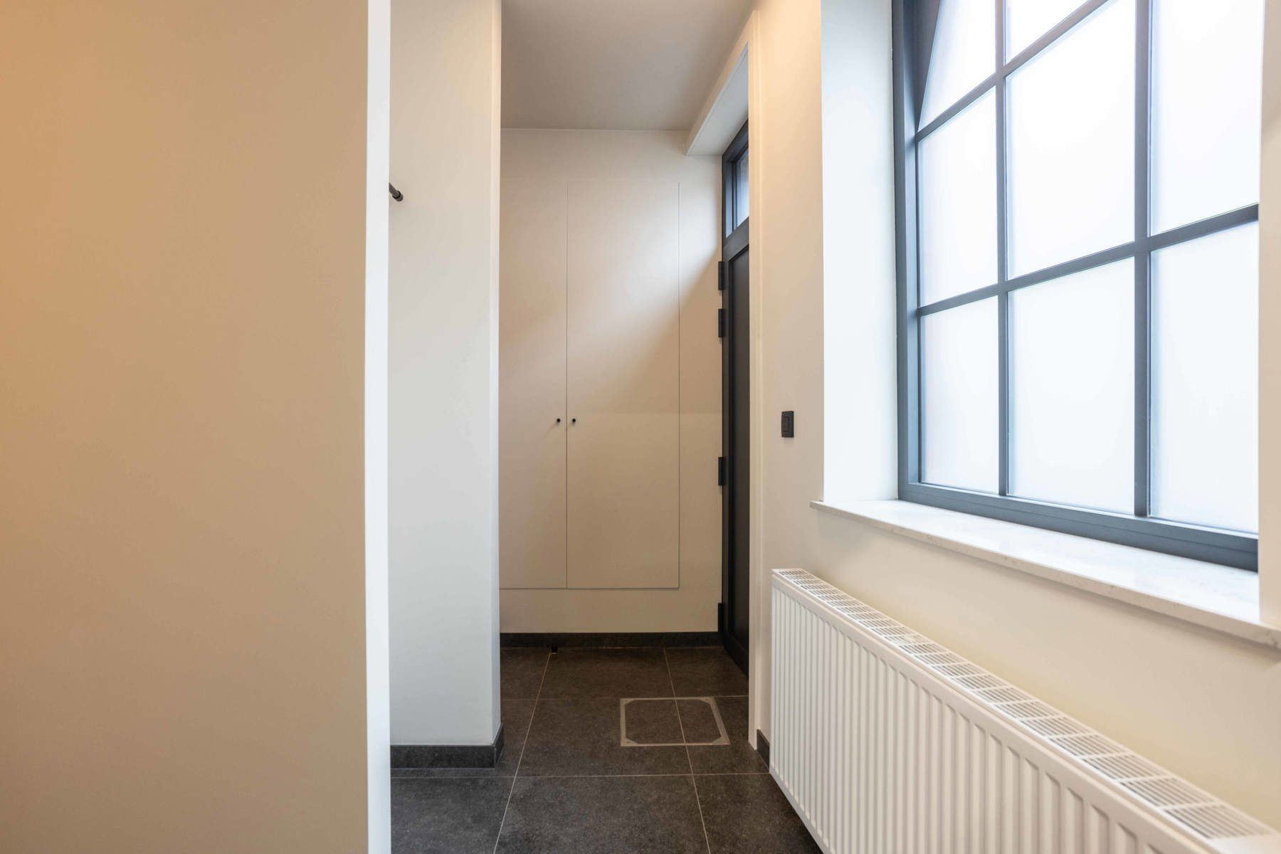 Uniek energiezuinig pakhuis met loftgevoel! foto 2