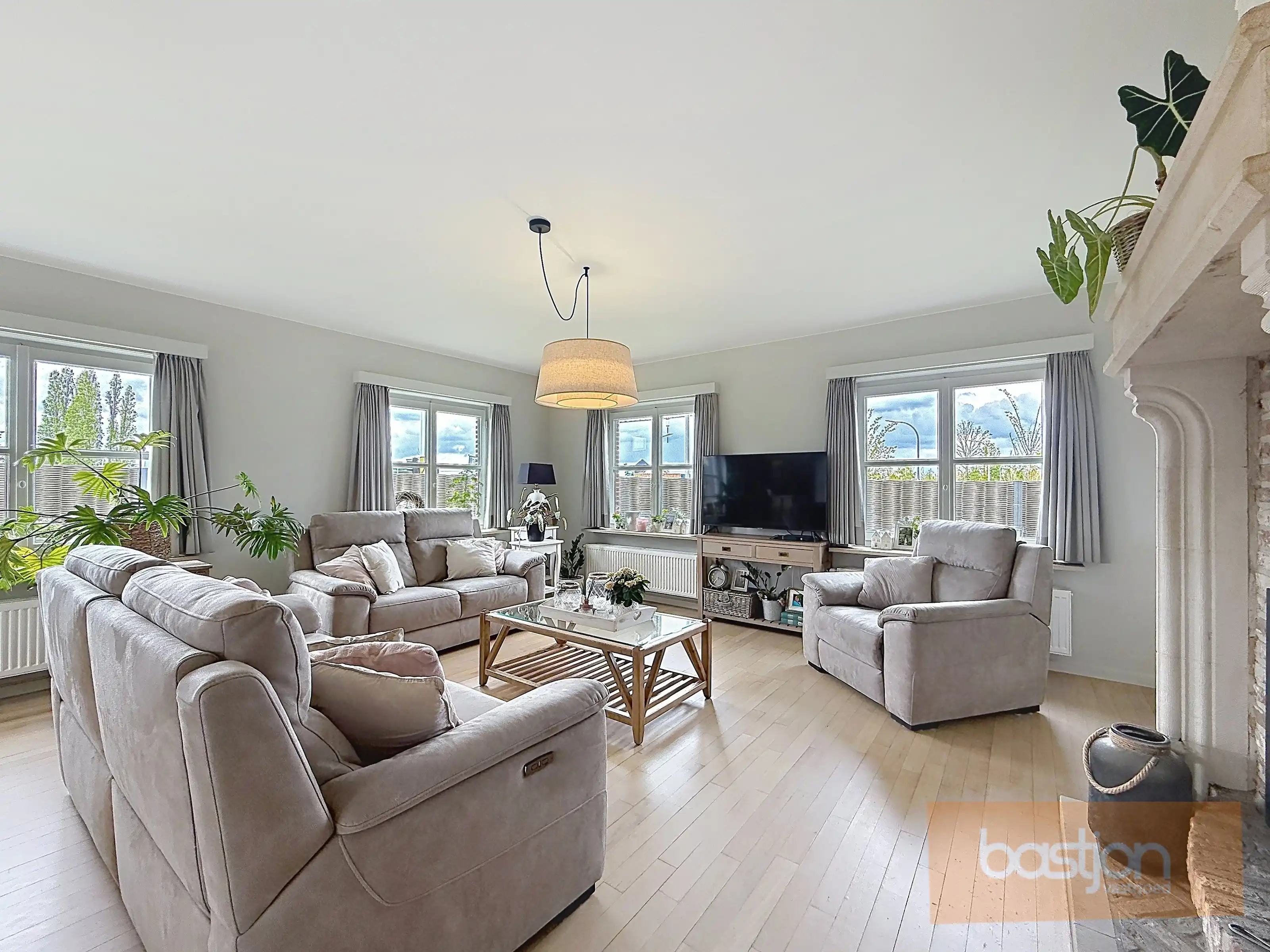 Ruime villa met 2 slaapkamers en tuin foto 5