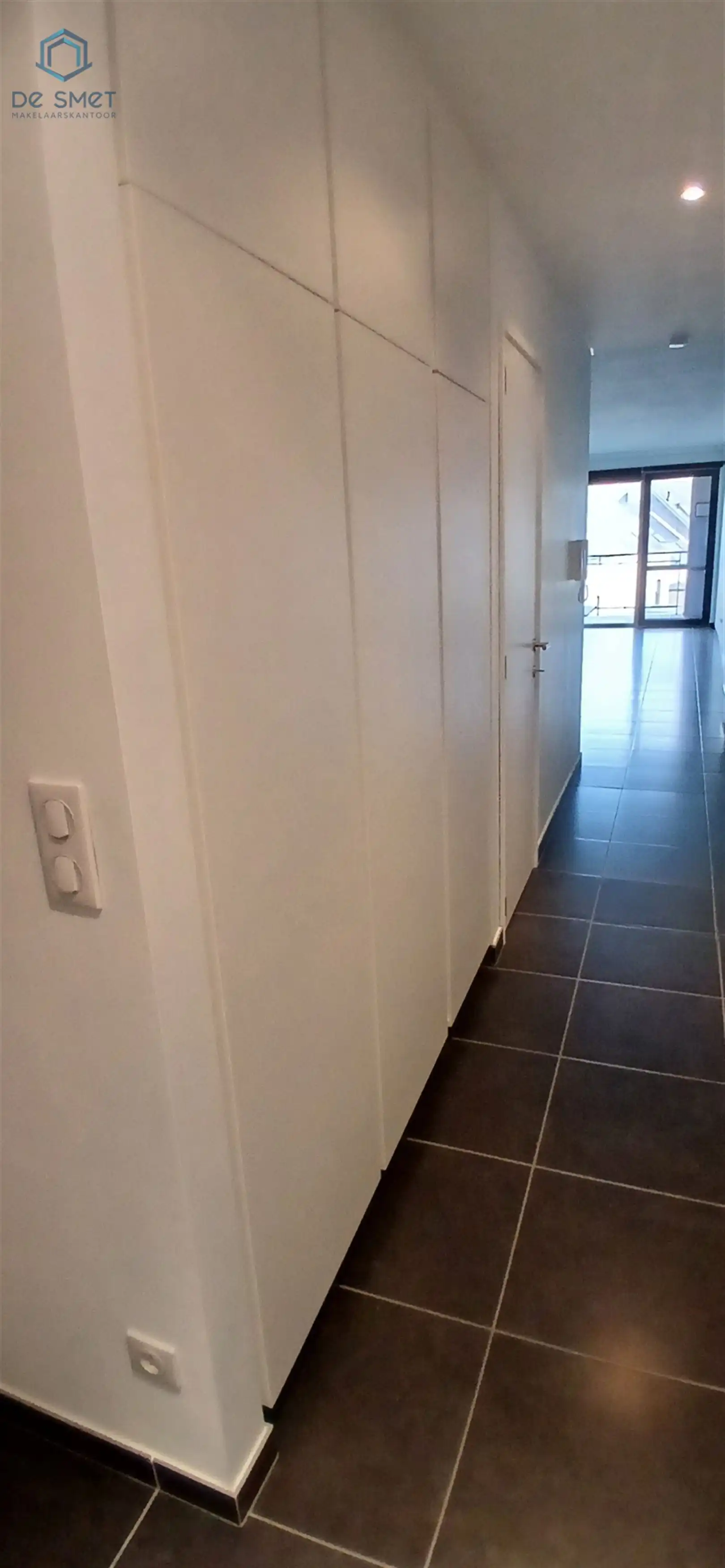 PRACHTIG 1-SLAAPKAMERAPPARTEMENT MET TERRAS & STAANPLAATS foto 13