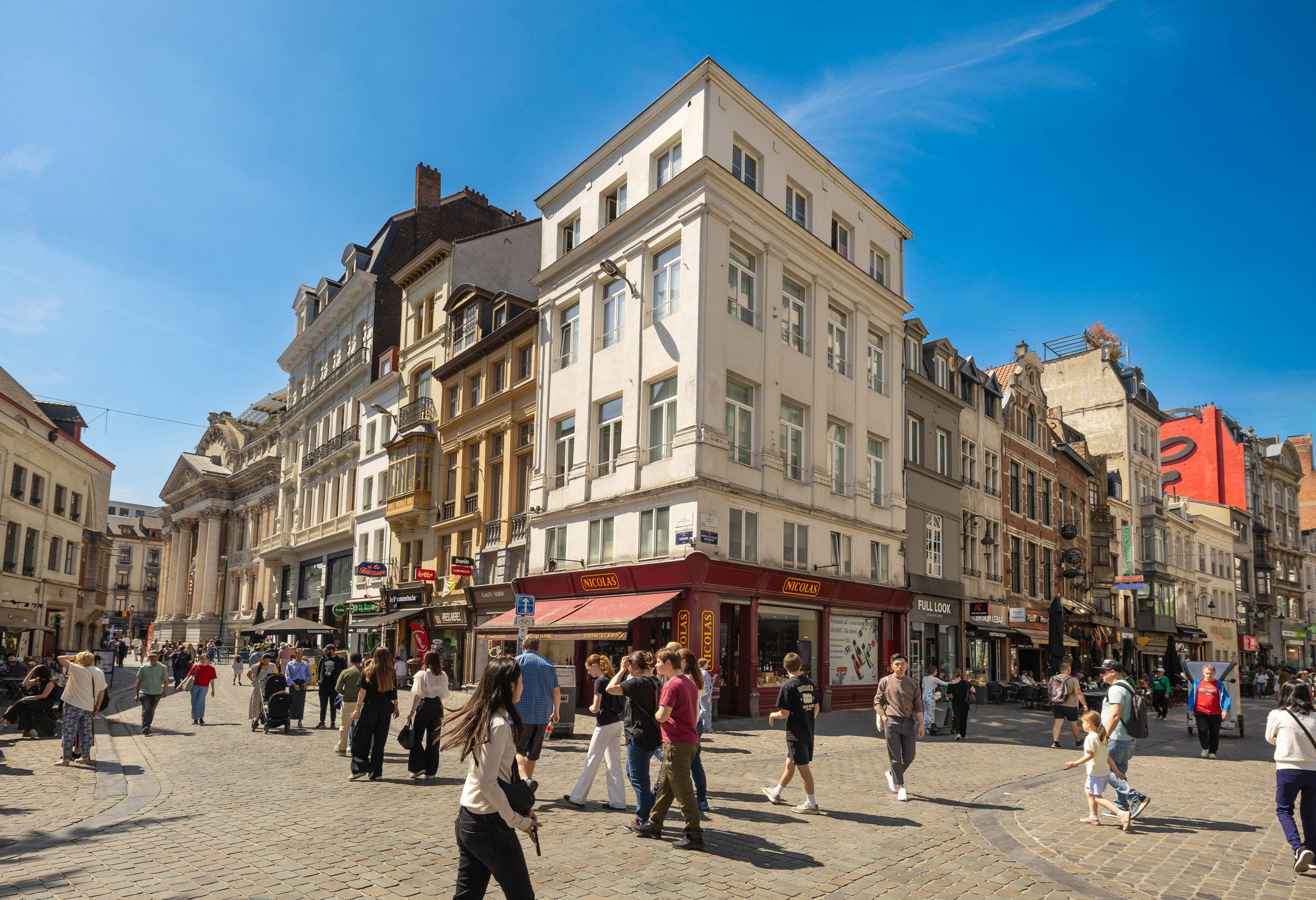 Recente studio gelegen aan de Grote Markt foto 18