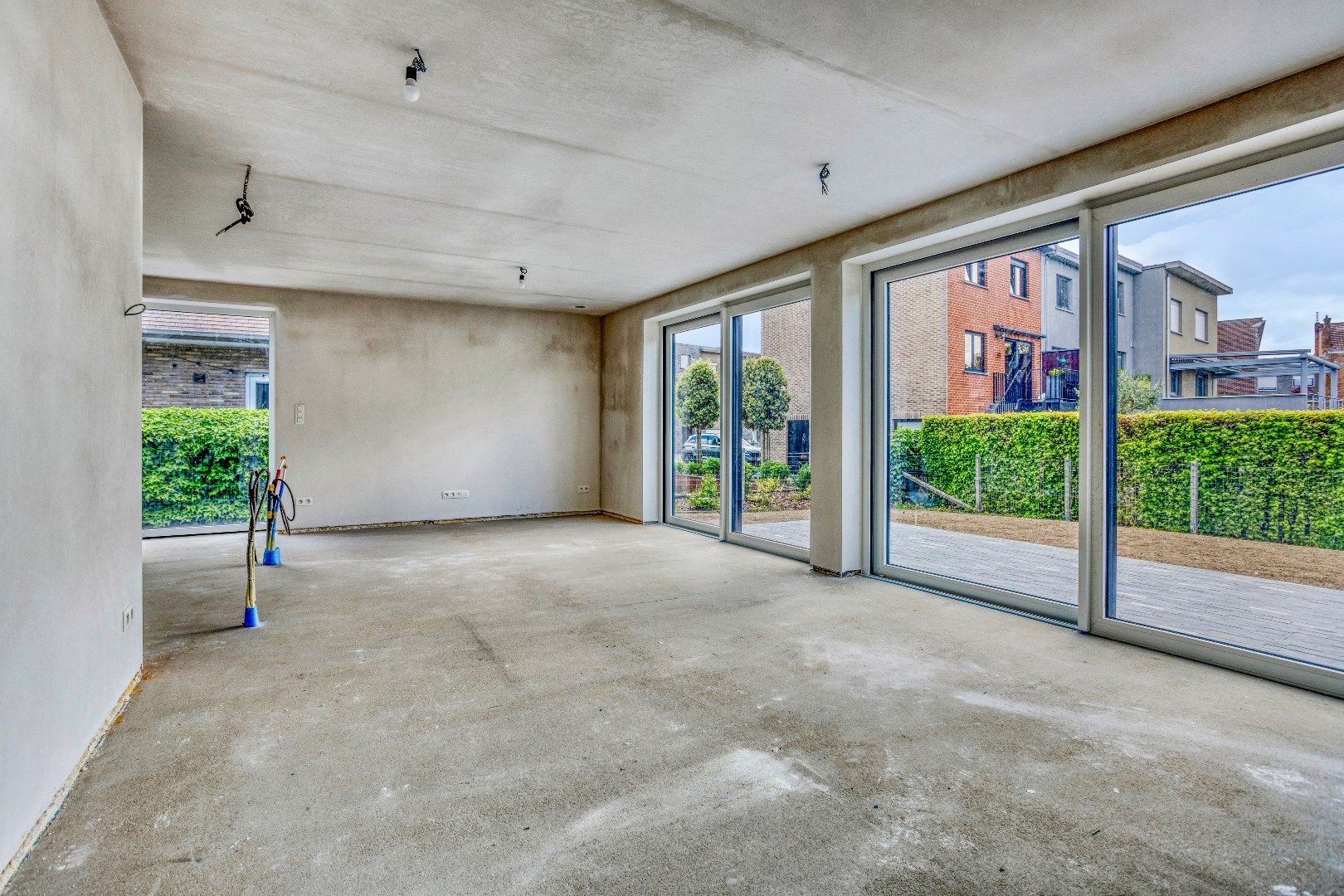 Nieuwbouwwoning met 3 slaapkamers nabij het centrum van Halle. foto 4