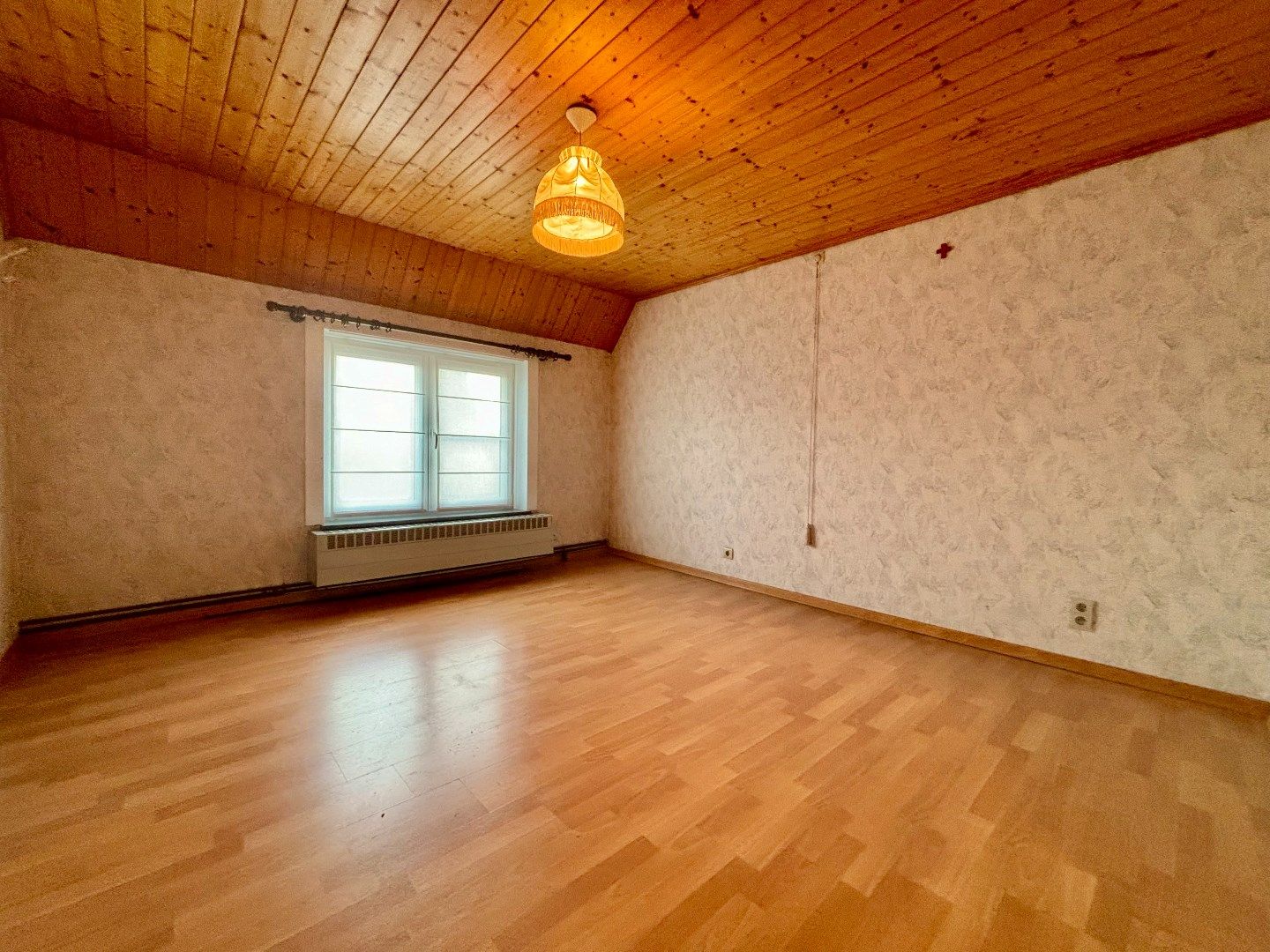 RUIME WONING OP 1777M² MET 4 SLPKS, GARAGE EN PRACHTIGE VERZICHTEN foto 19