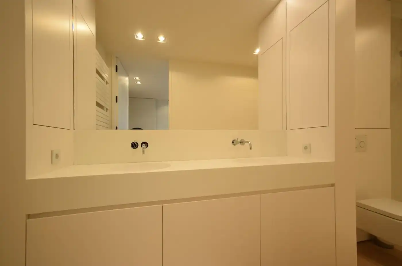 EXCLUSIEF PENTHOUSE AAN HET STERREBOS – WAAR LUXE, RUST EN PANORAMISCHE VERGEZICHTEN SAMENKOMEN foto 23