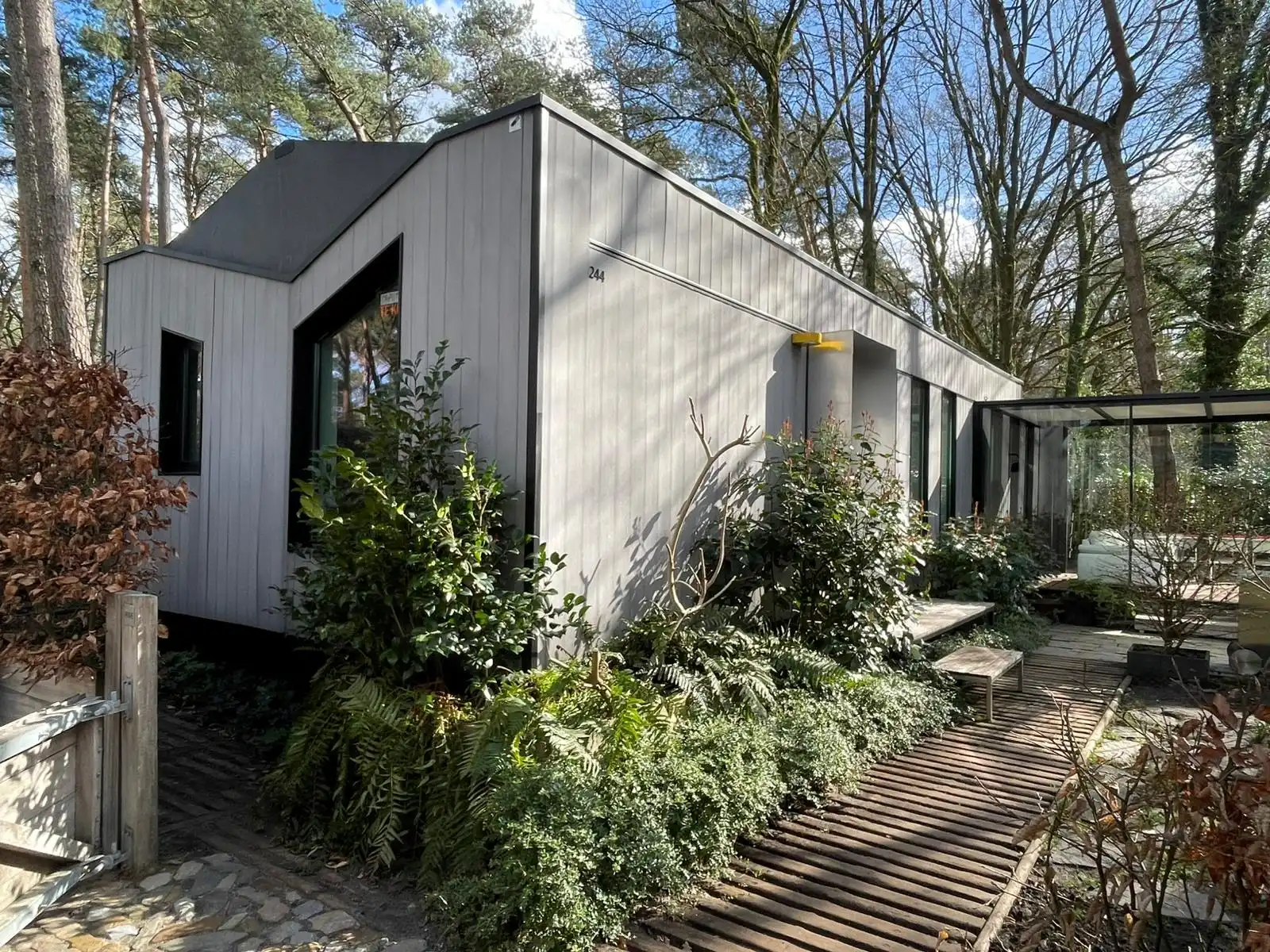 Charmant chalet 55 m² op familiecamping Goolderheide foto {{pictureIndex}}