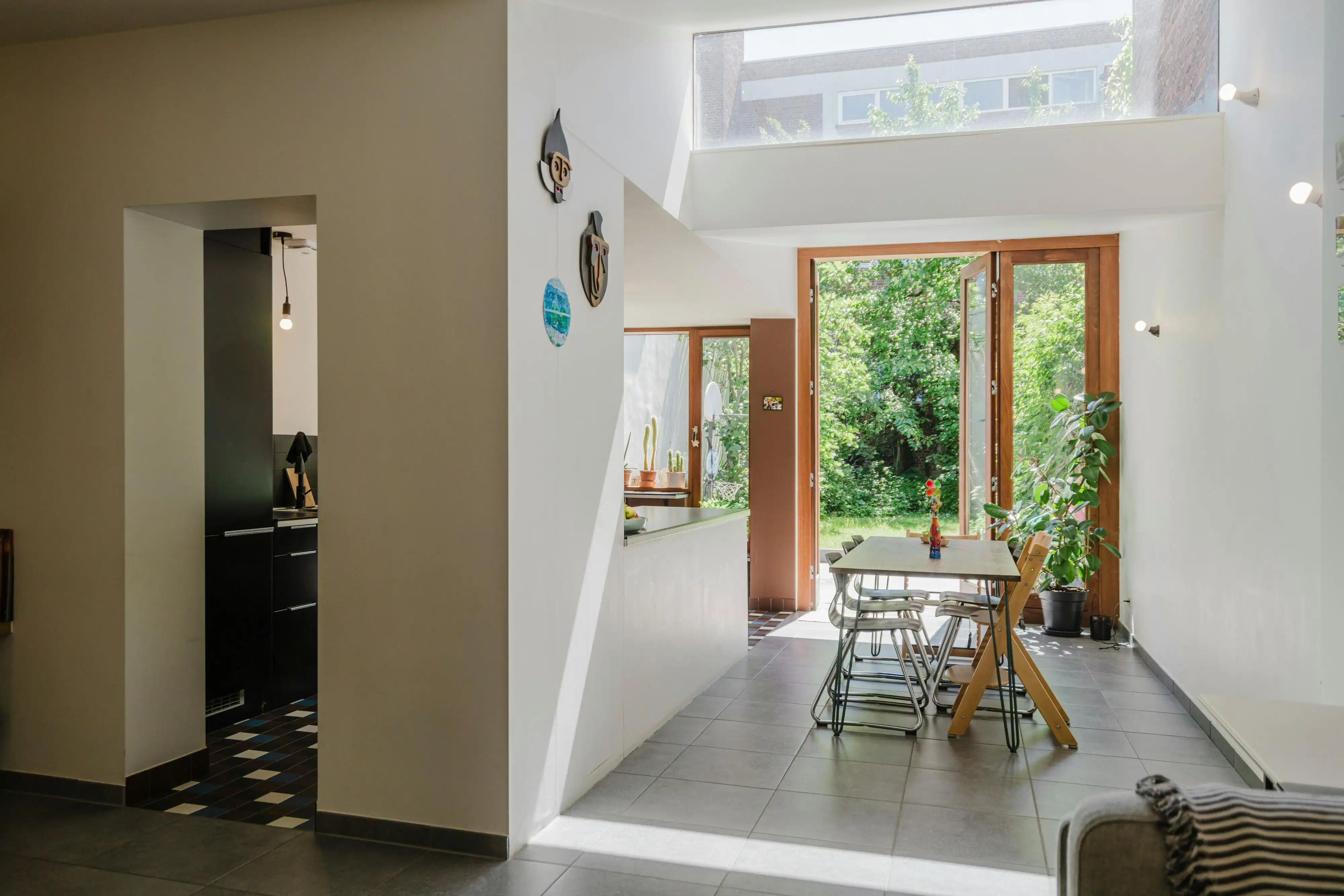 Instapklare burgerwoning met tuin en 4 slpk in Beverlaai  foto 7