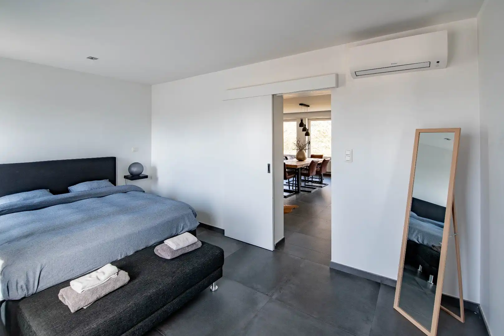 Lichtrijk appartement met 2 slaapkamers foto 10