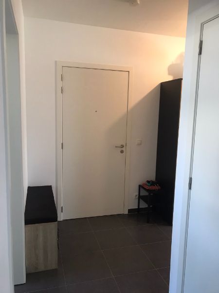 Gezellig zon georiënteerd 2slk appartement met groen uitzicht, met terras, kelder en private garagebox  in afgesloten garagecomplex op wandelafstand van centrum van EEklo foto 18