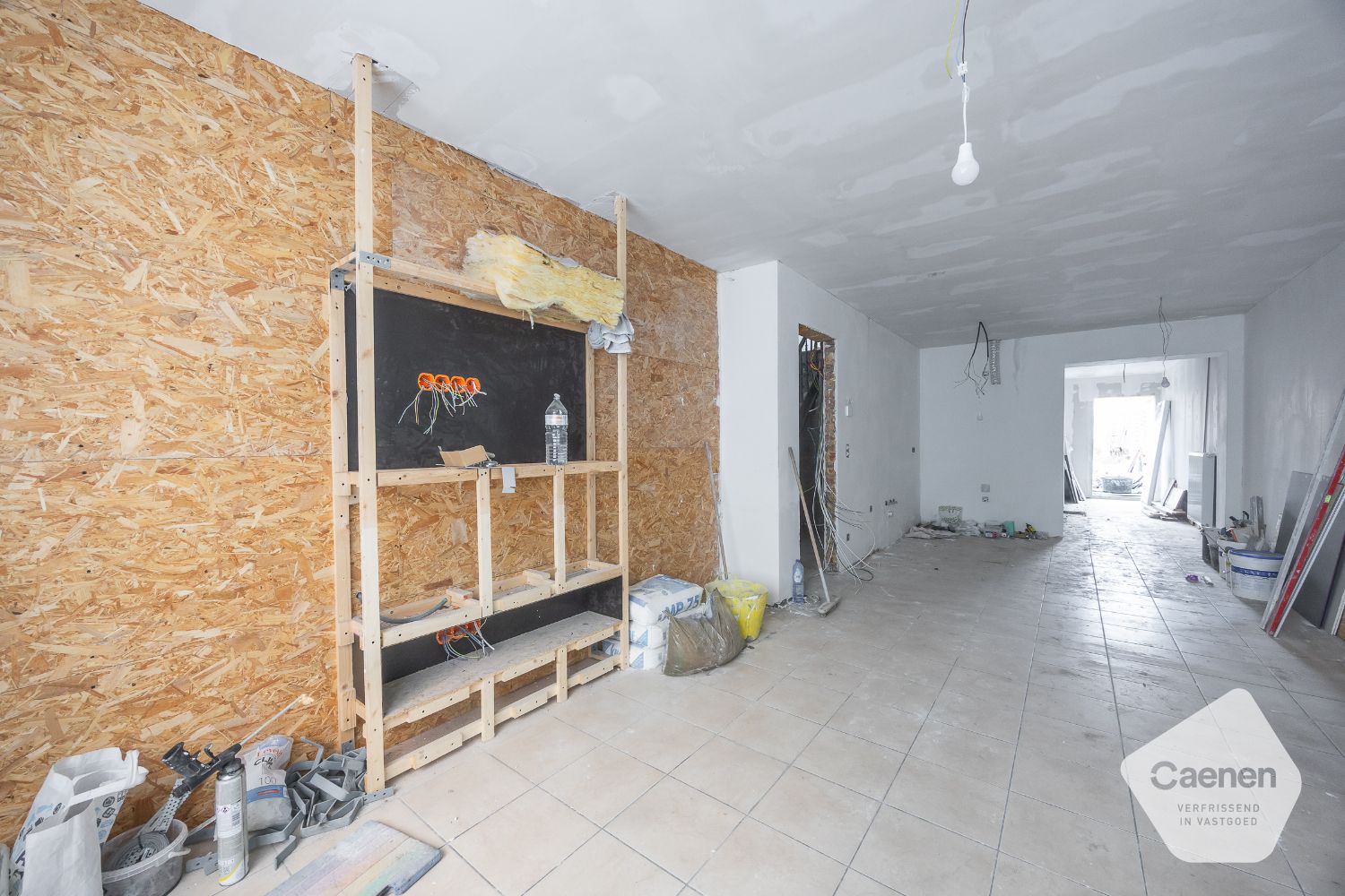 Ruime woning met 5 slaapkamers in Bredene foto 6