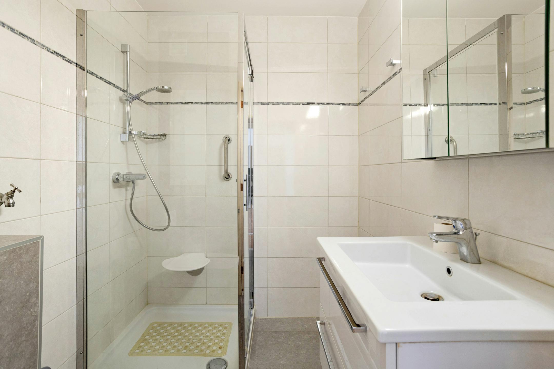 Appartement met 1 slaapkamer en garage te koop in Hoboken foto 7