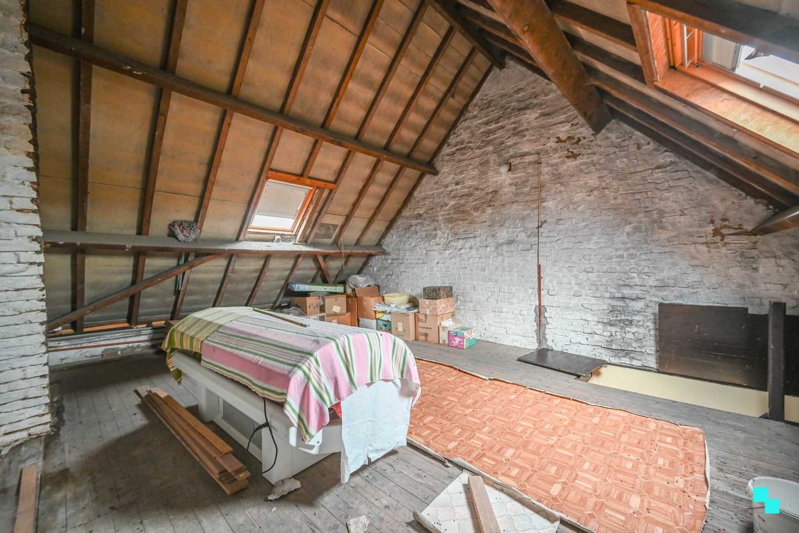 Stadswoning met uitgestrekte tuin te Kortrijk foto 26