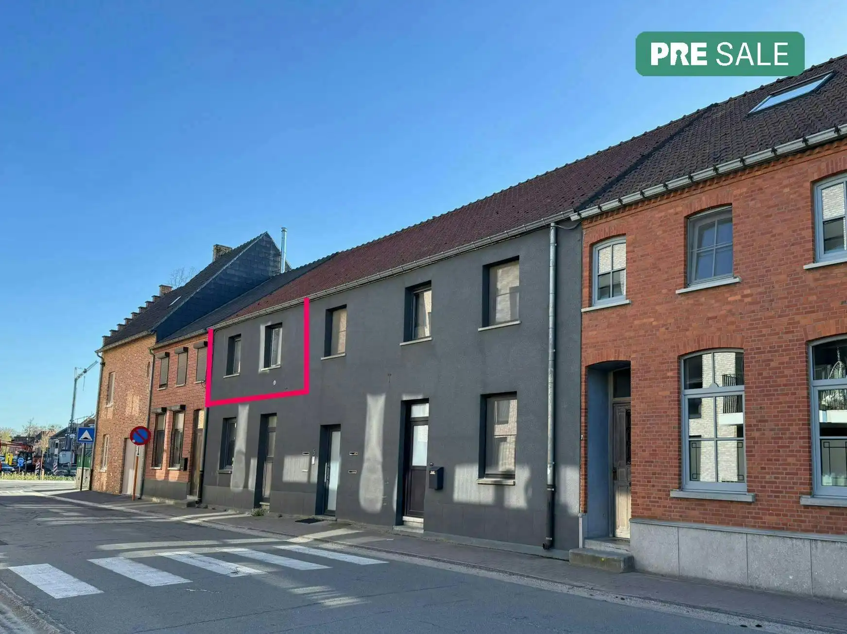 Appartement in het centrum van Bree met autostaanplaats foto 2