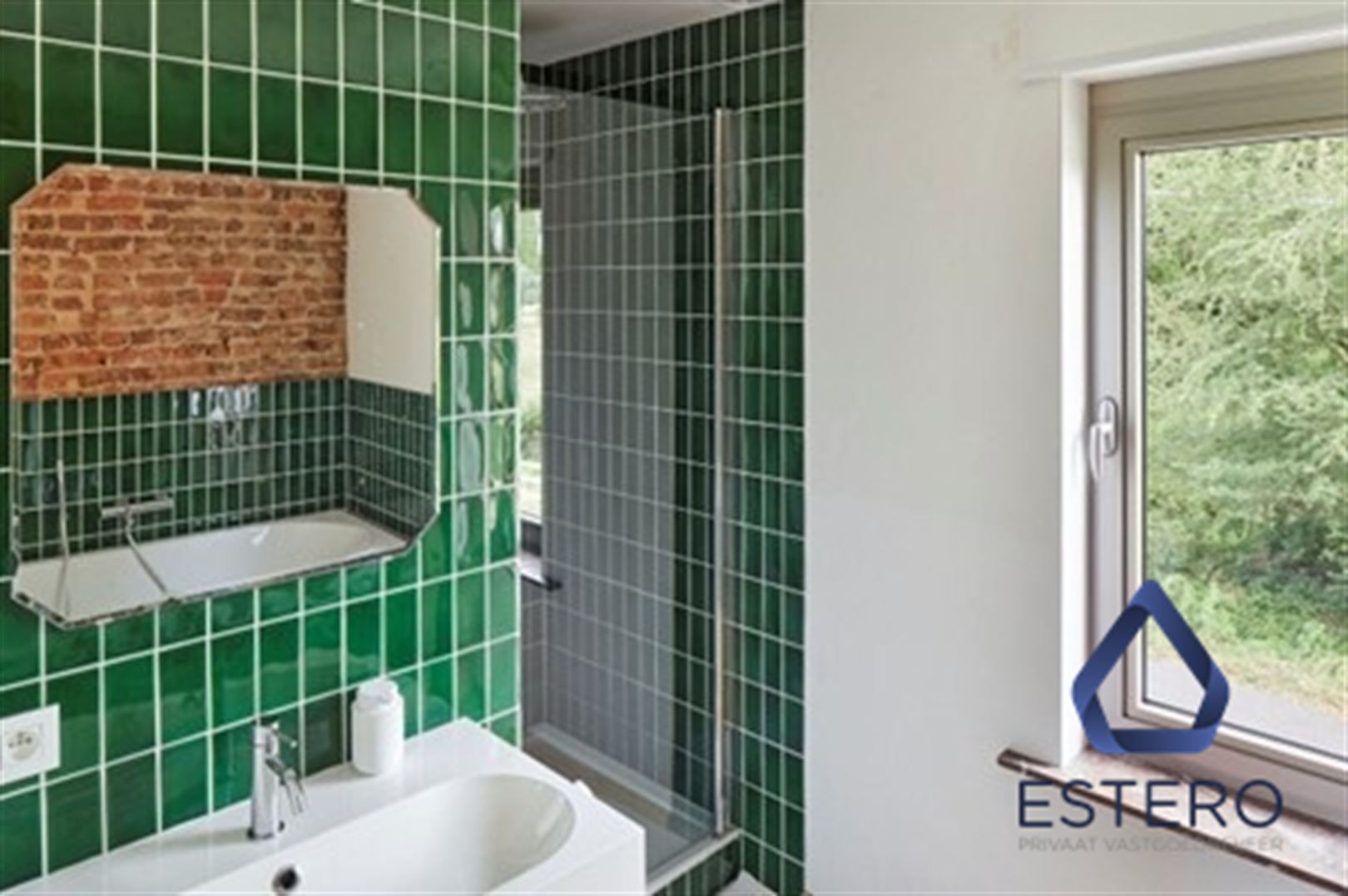 Architecturale topper in doodlopende straat foto 22