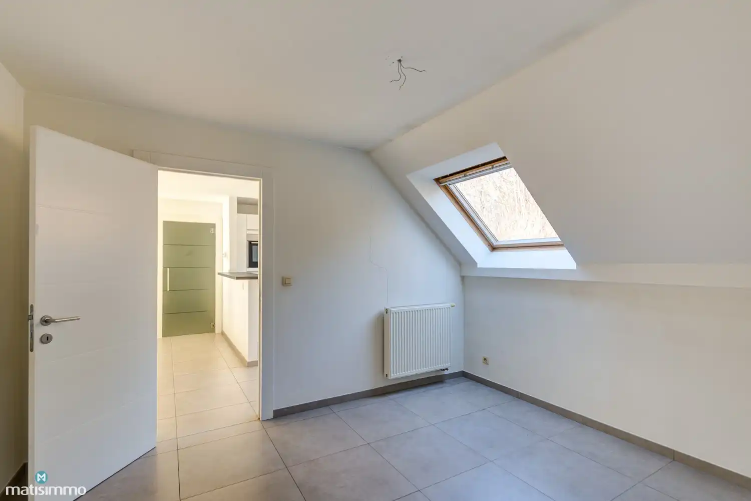 DUPLEXAPPARTEMENT MET 3 SLAAPKAMERS, TERRAS EN ONDERGRONDSE AUTOSTAANPLAATS NABIJ HET CENTRUM VAN BILZEN foto 12