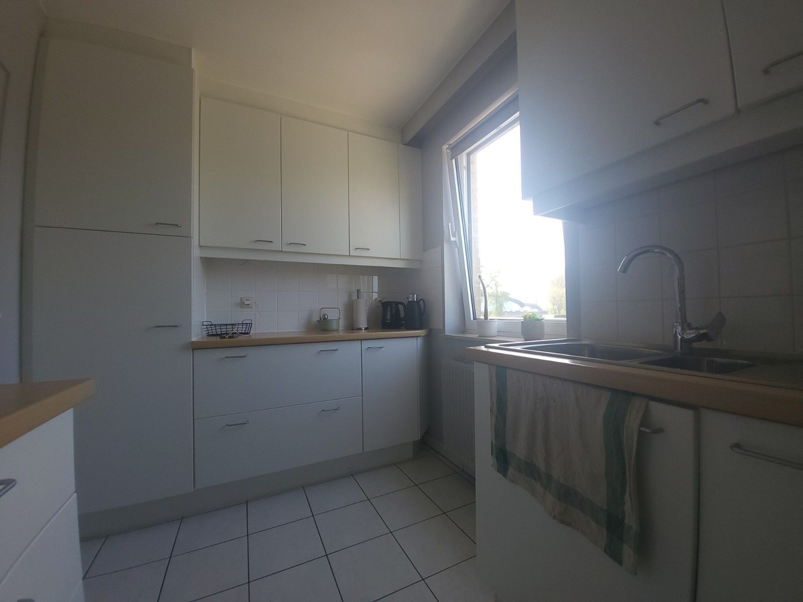 Lichtrijk 1-slaapkamerappartement foto 9