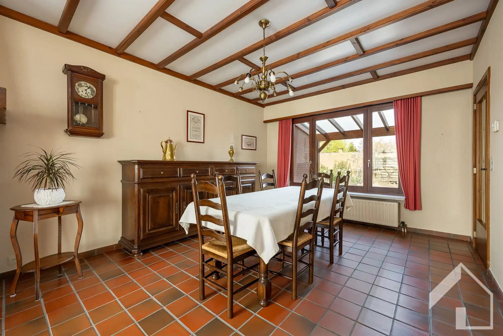 HOB nabij centrum van Oelegem foto 5