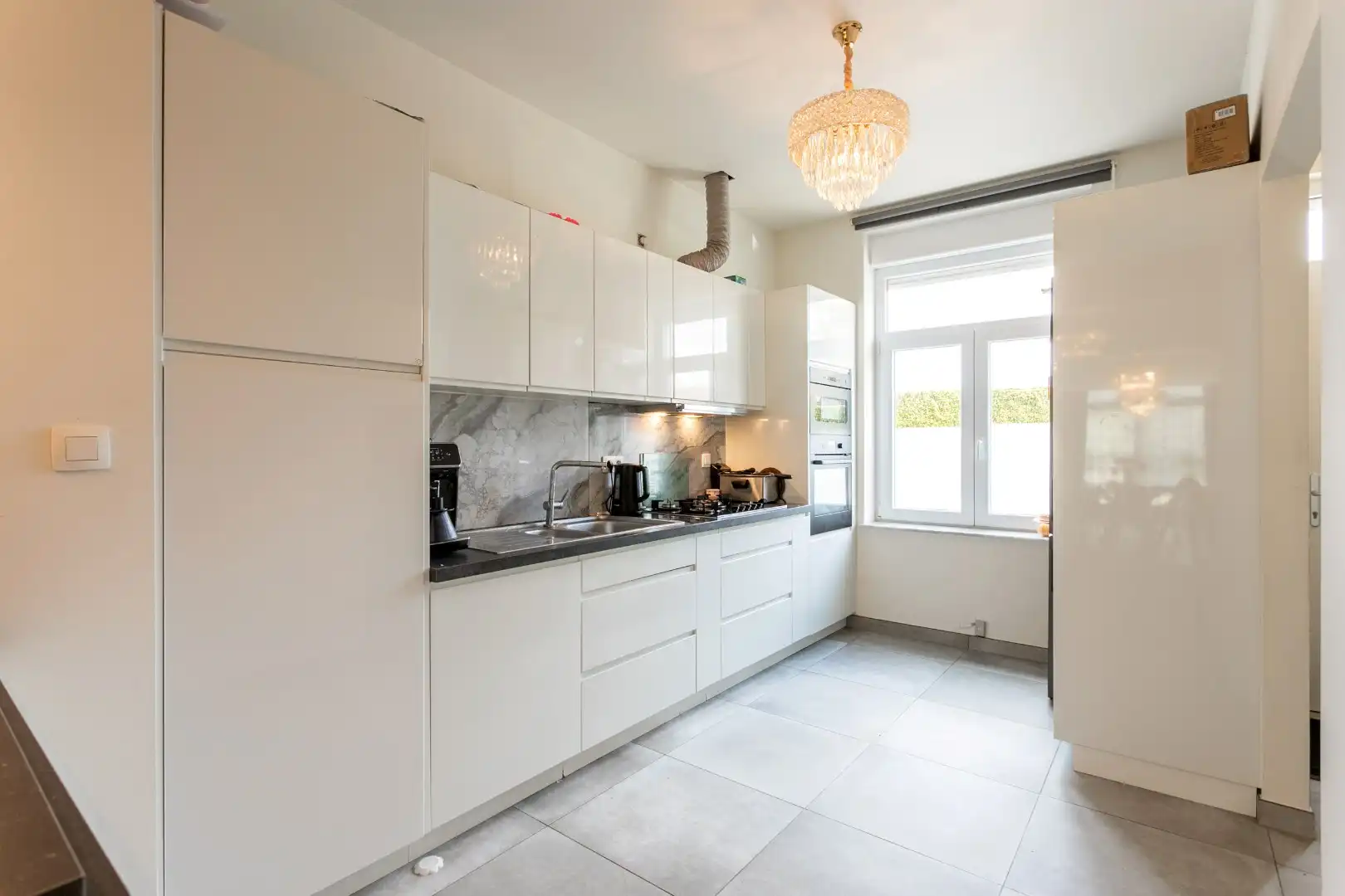 Instapklare woning met 3 slpk. , tuin en terras te Lembeek foto 3