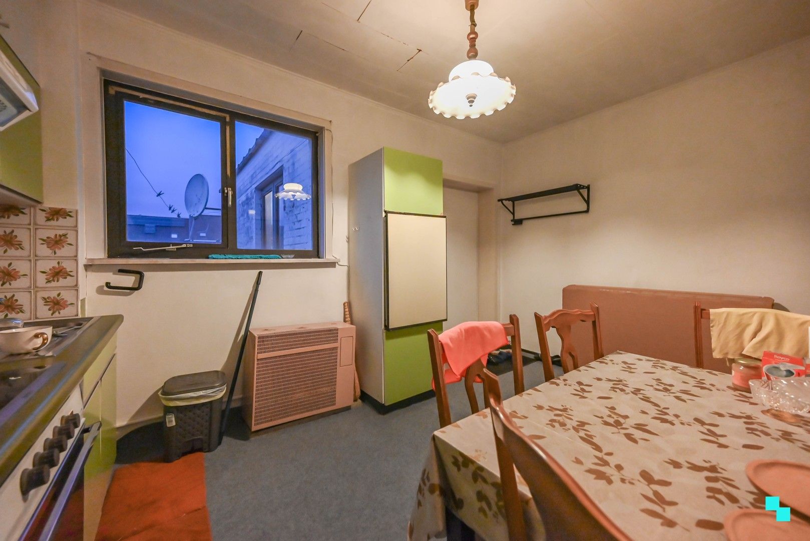 Opbrengsteigendom met winkelruimte én ruime garage in centrum Izegem foto 25