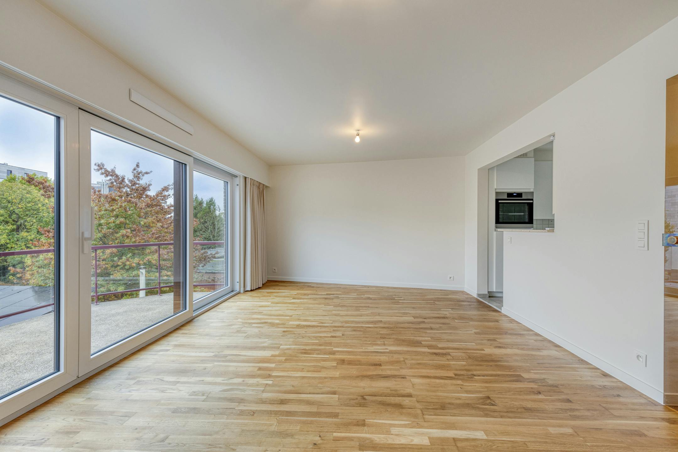 Gerenoveerd appartement te koop in centrum Waregem foto 3