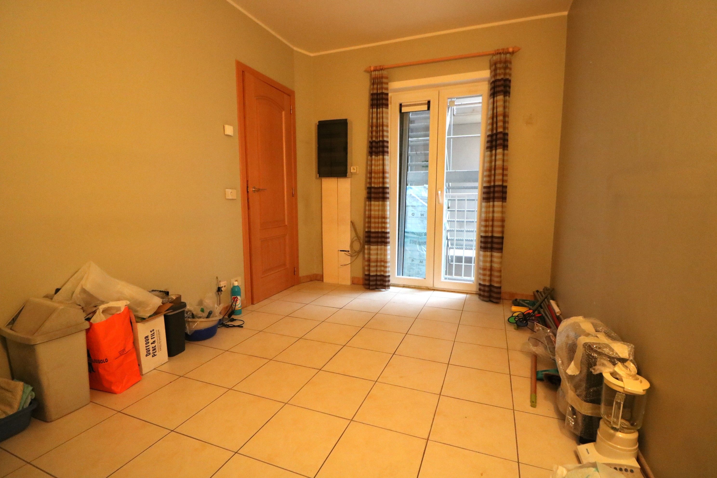 Ruim éénslaapkamerappartement met lateraal zicht op Jachthaven en Zeedijk. foto 6